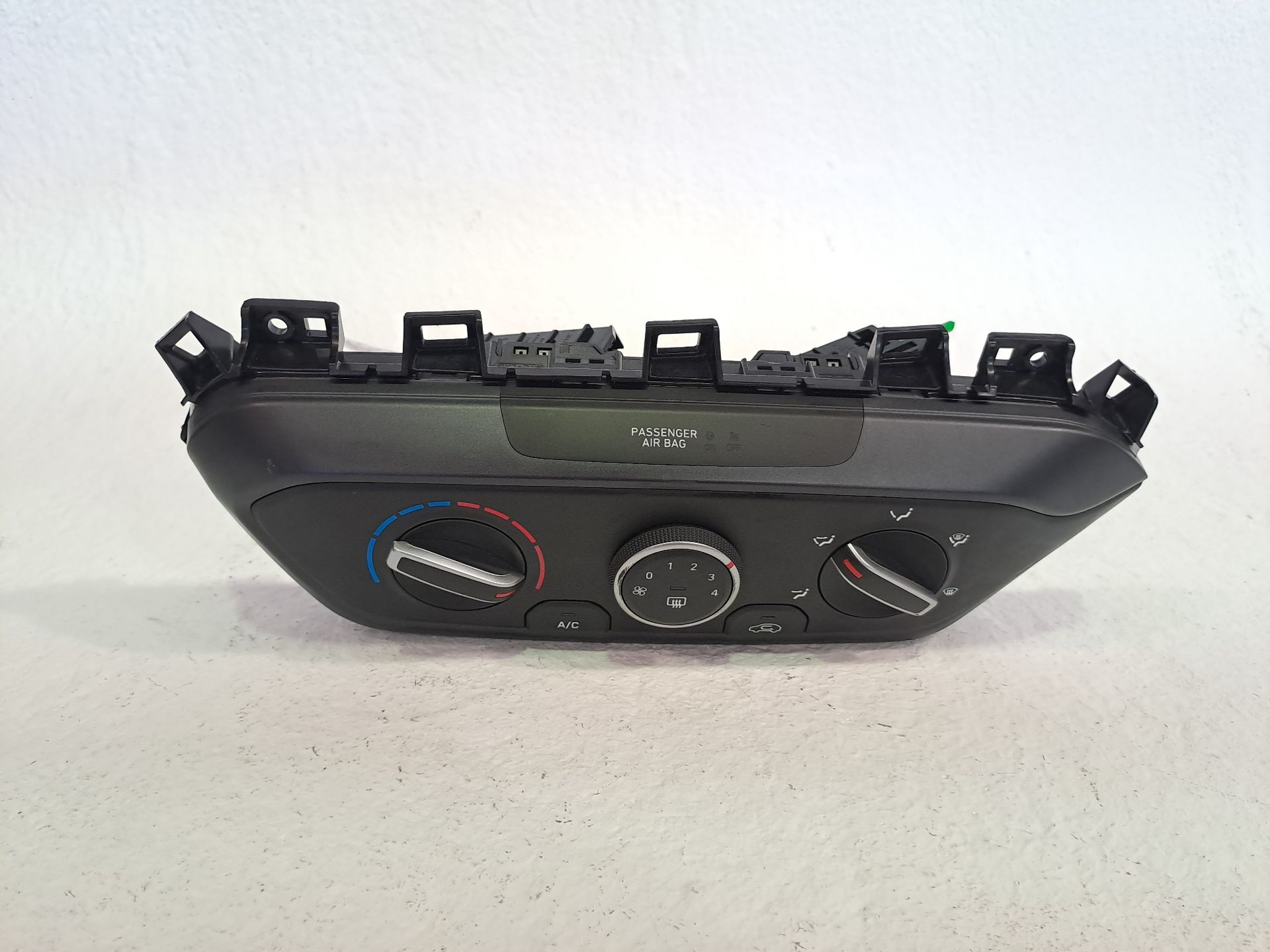 MANDO CLIMATIZADOR HYUNDAI BAYON