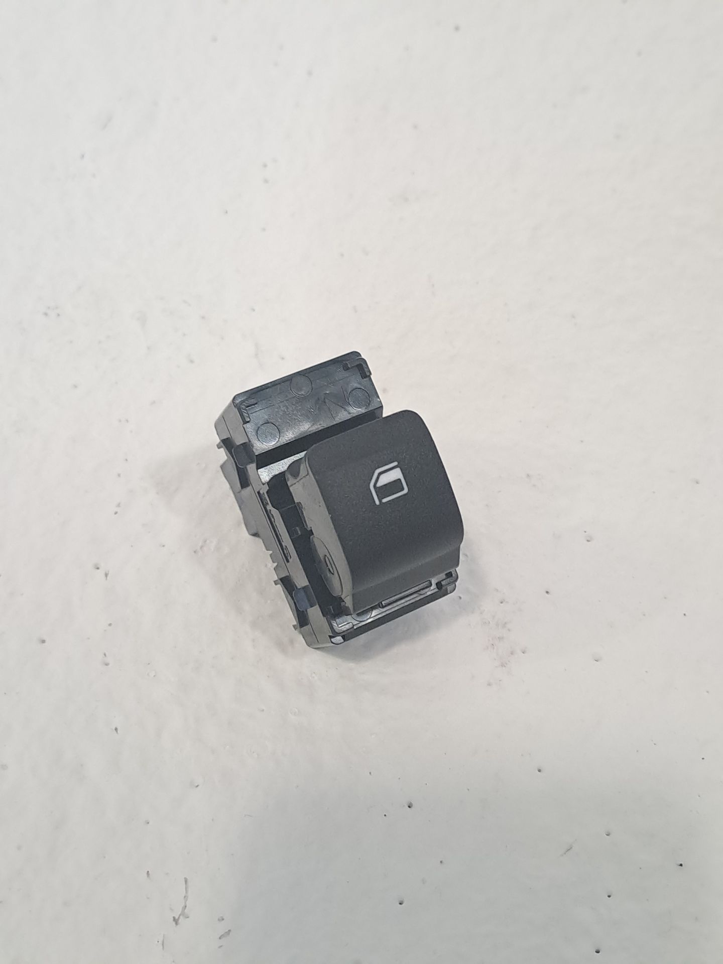 Front Right Window Switch HYUNDAI BAYON