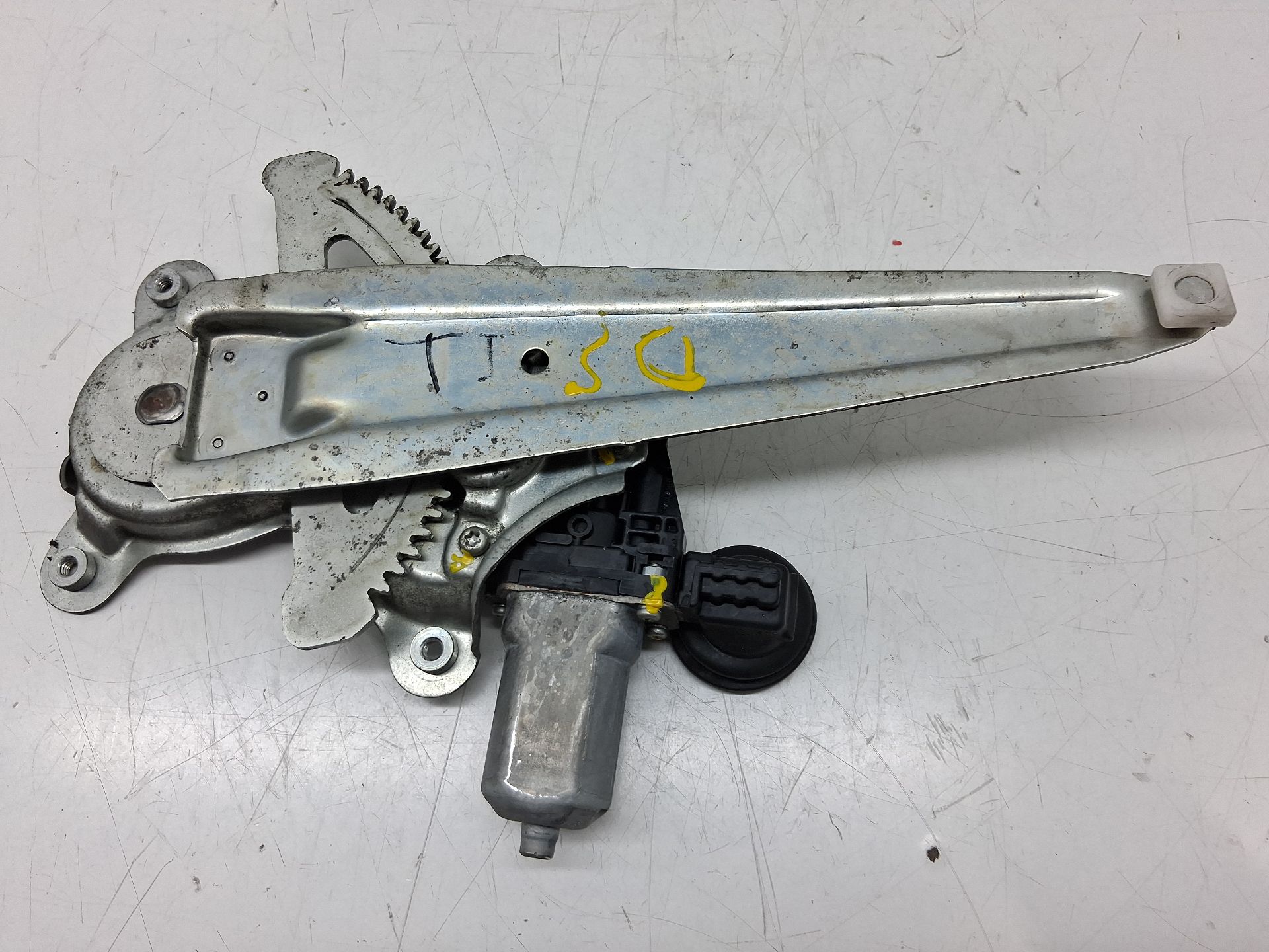 Rear left window regulator LEXUS RX (_U3_)
