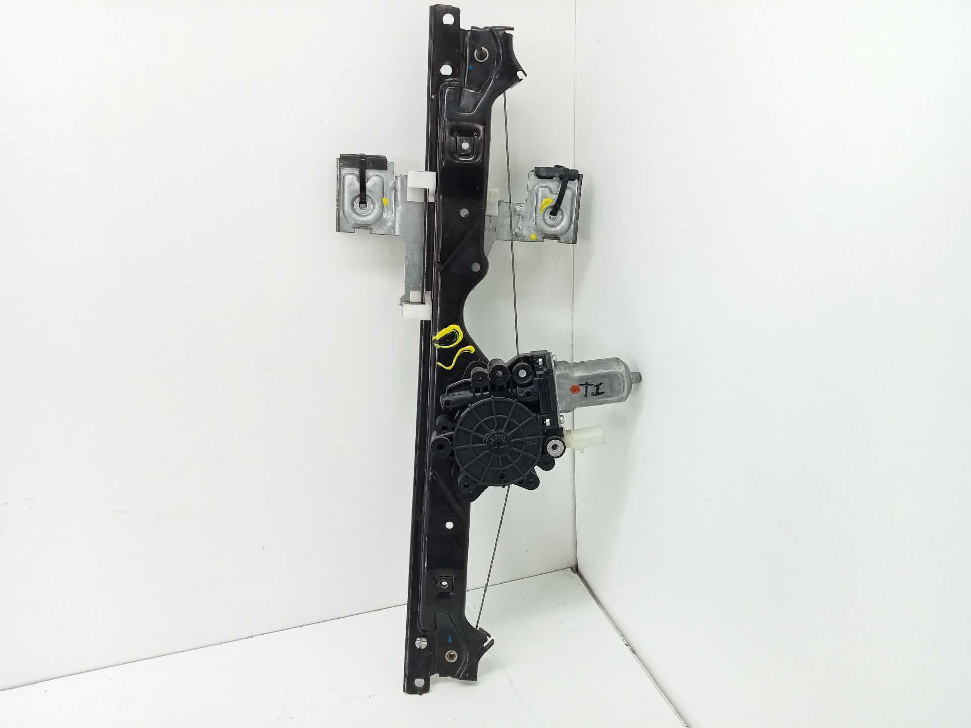 Elevador do vidro traseiro esquerdo CHRYSLER JEEP GR.CHEROKEE (WH)