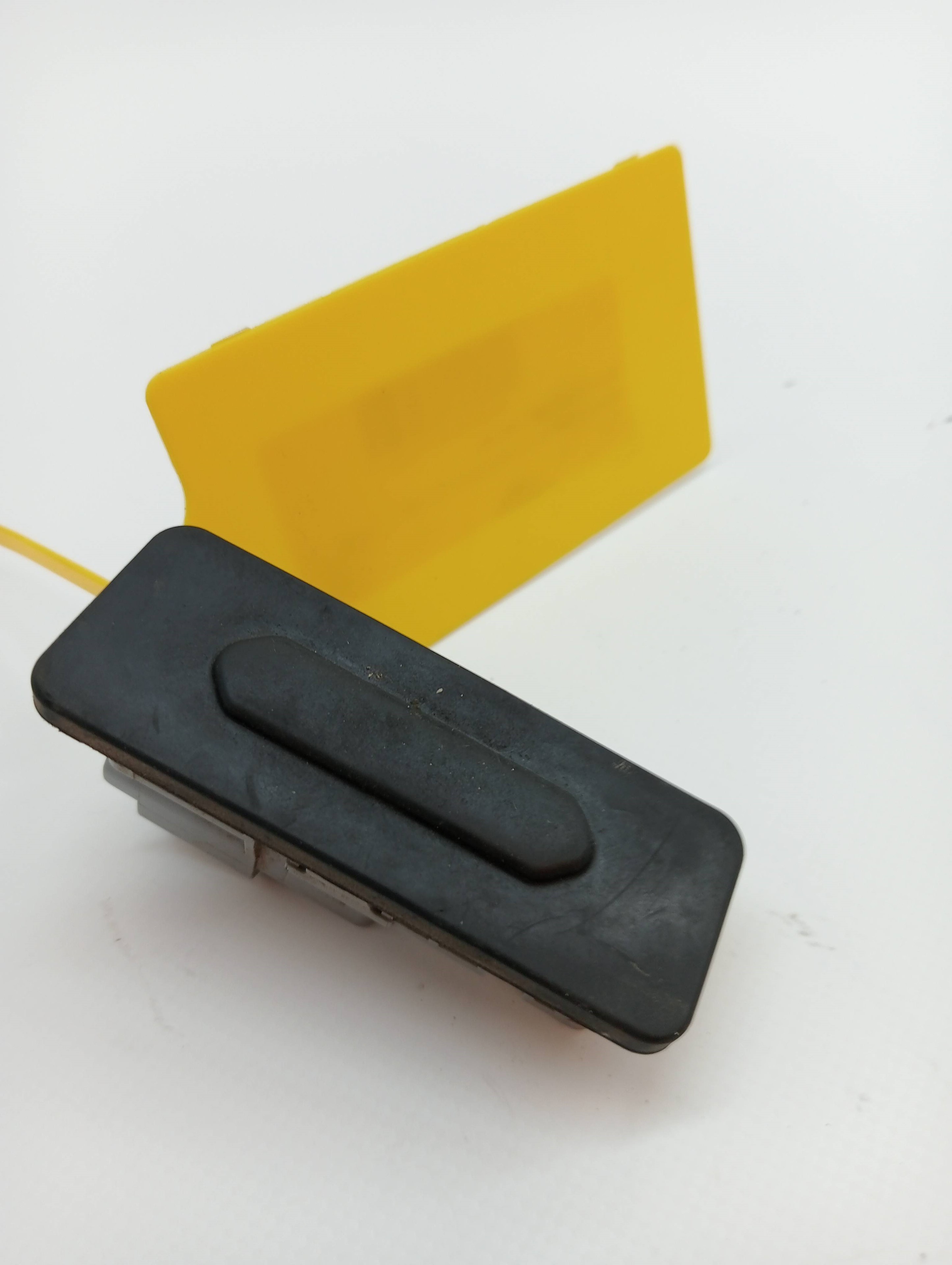Tailgate Exterior Handle RENAULT MEGANE IV BERLINA 5P