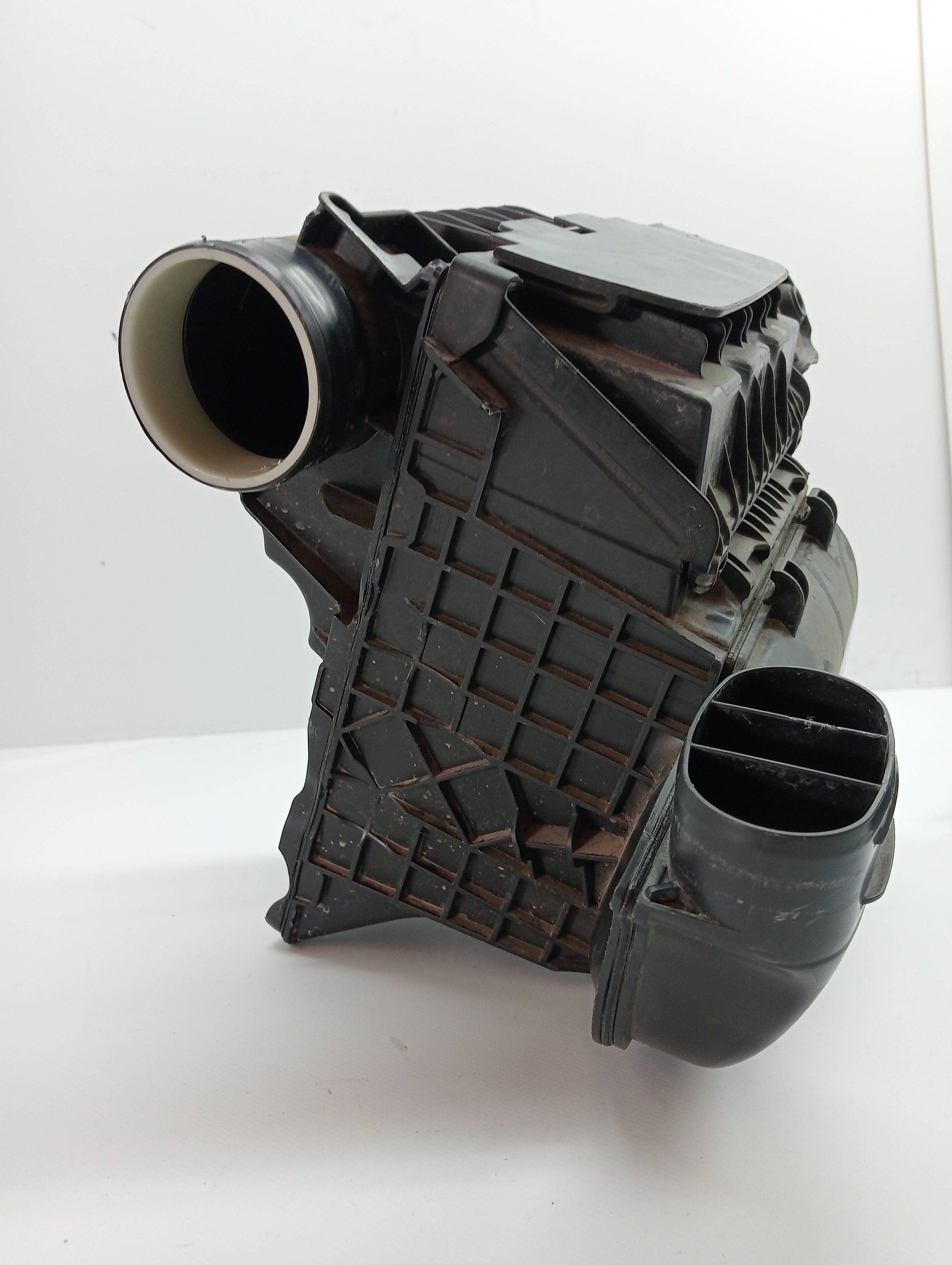 CAJA FILTRO AIRE RENAULT MEGANE IV BERLINA 5P