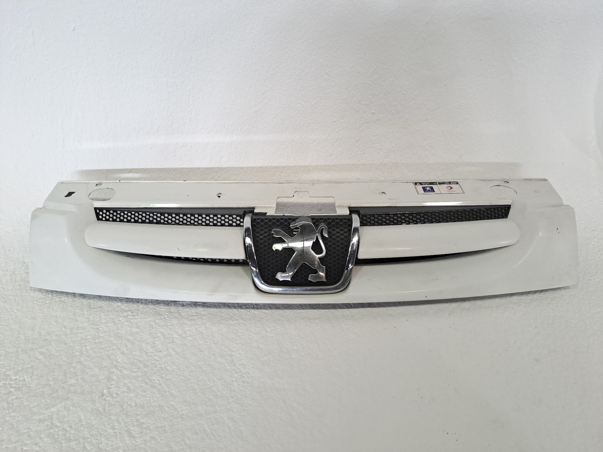 Frontgrill PEUGEOT PARTNER (S2)