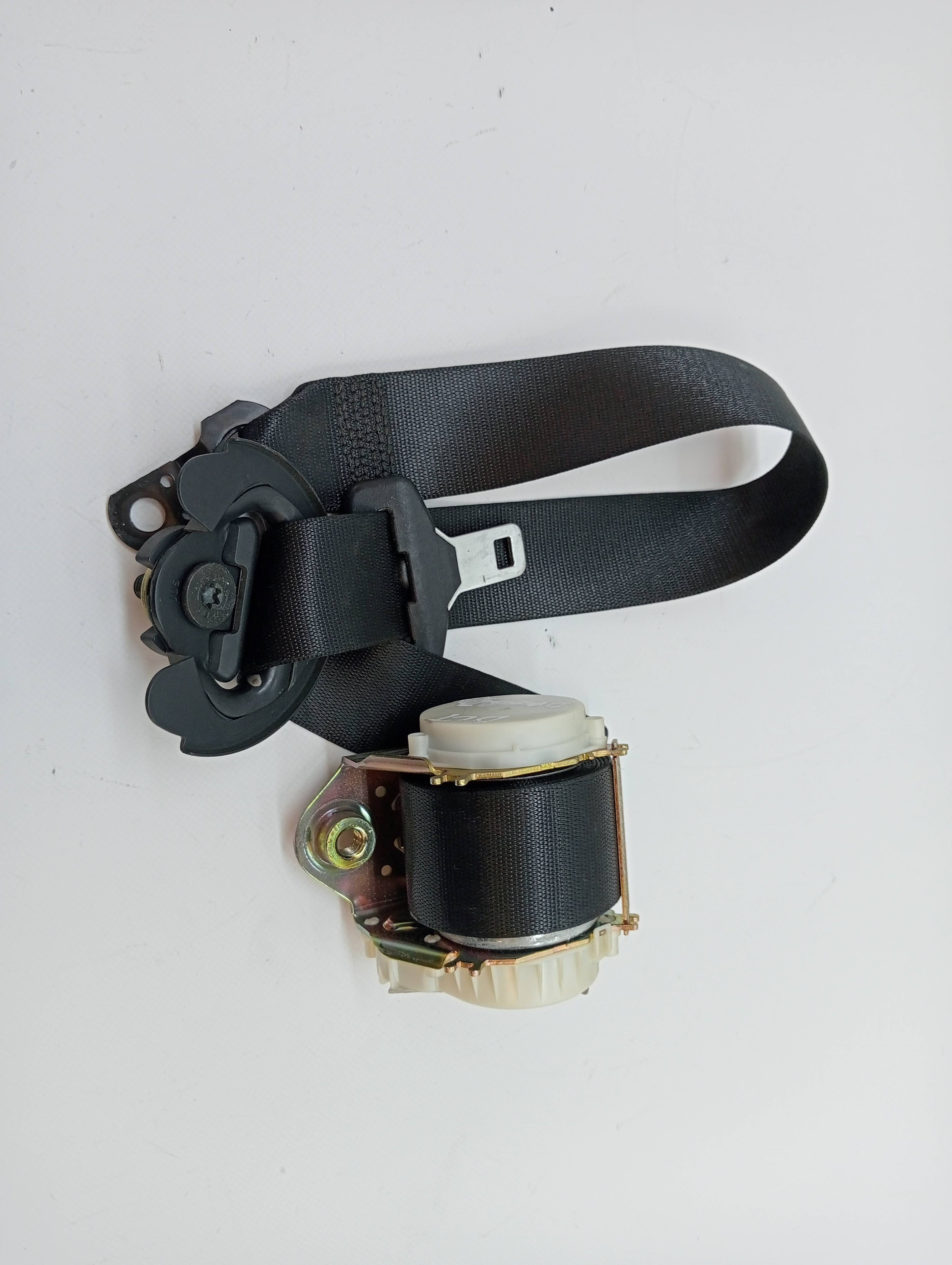 Front right seat belt BMW X3 (E83)