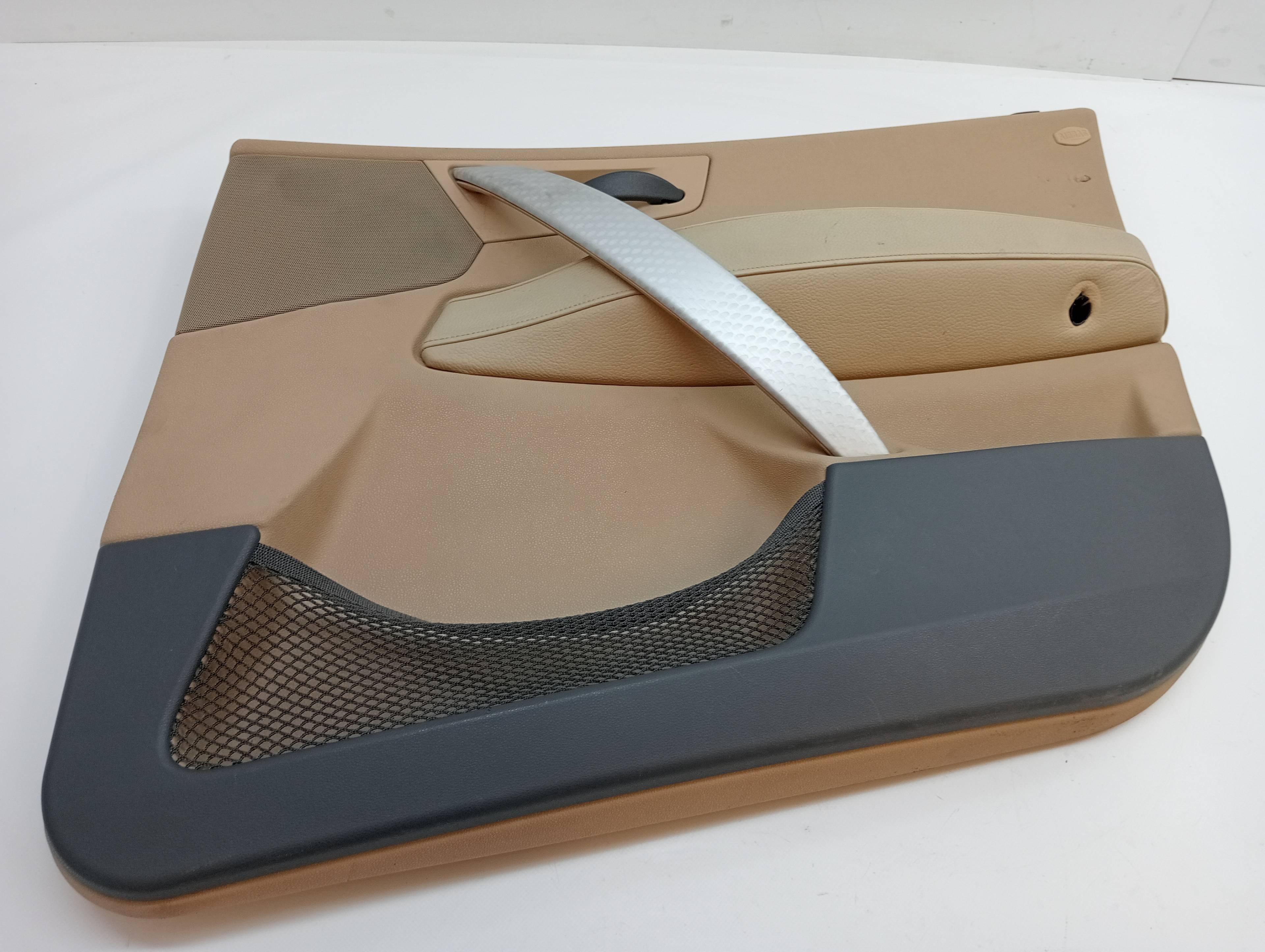 Front Right Door Trim Panel BMW X3 (E83)