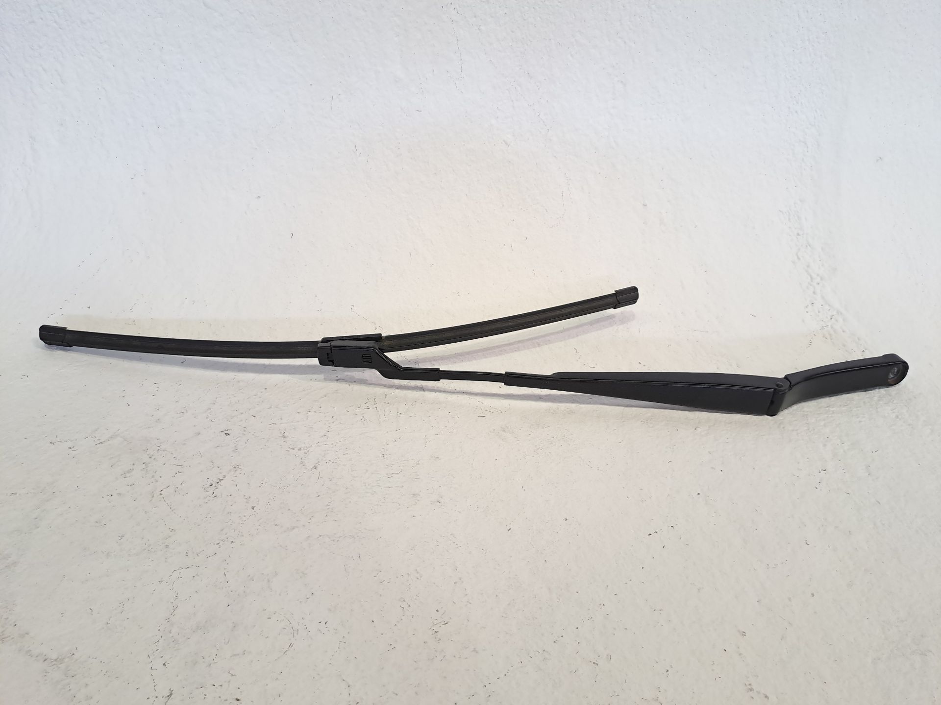 Wischerarm vorne links SEAT IBIZA IV (6J5, 6P1)