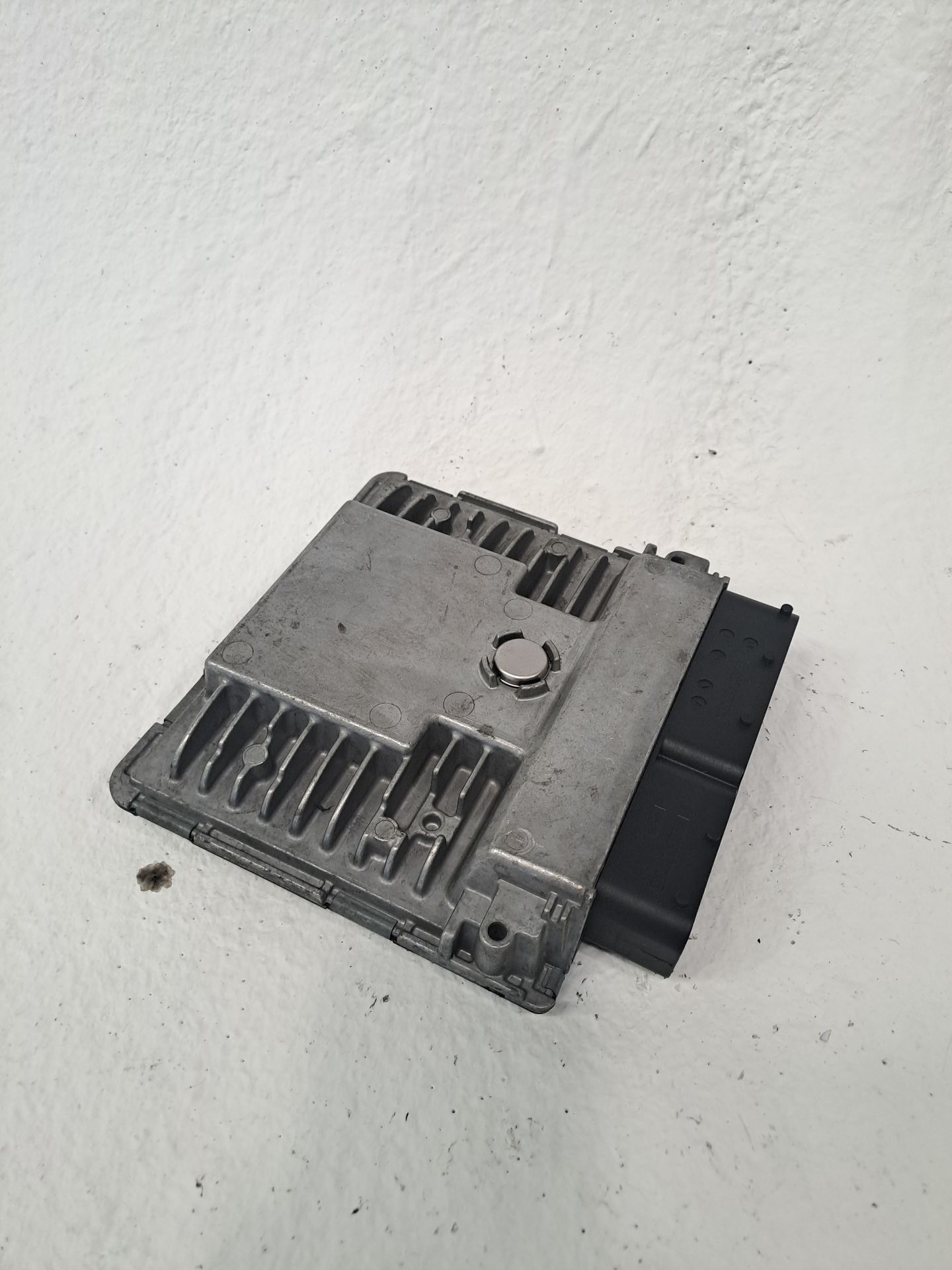 Engine control unit ECU SEAT IBIZA IV (6J5, 6P1)