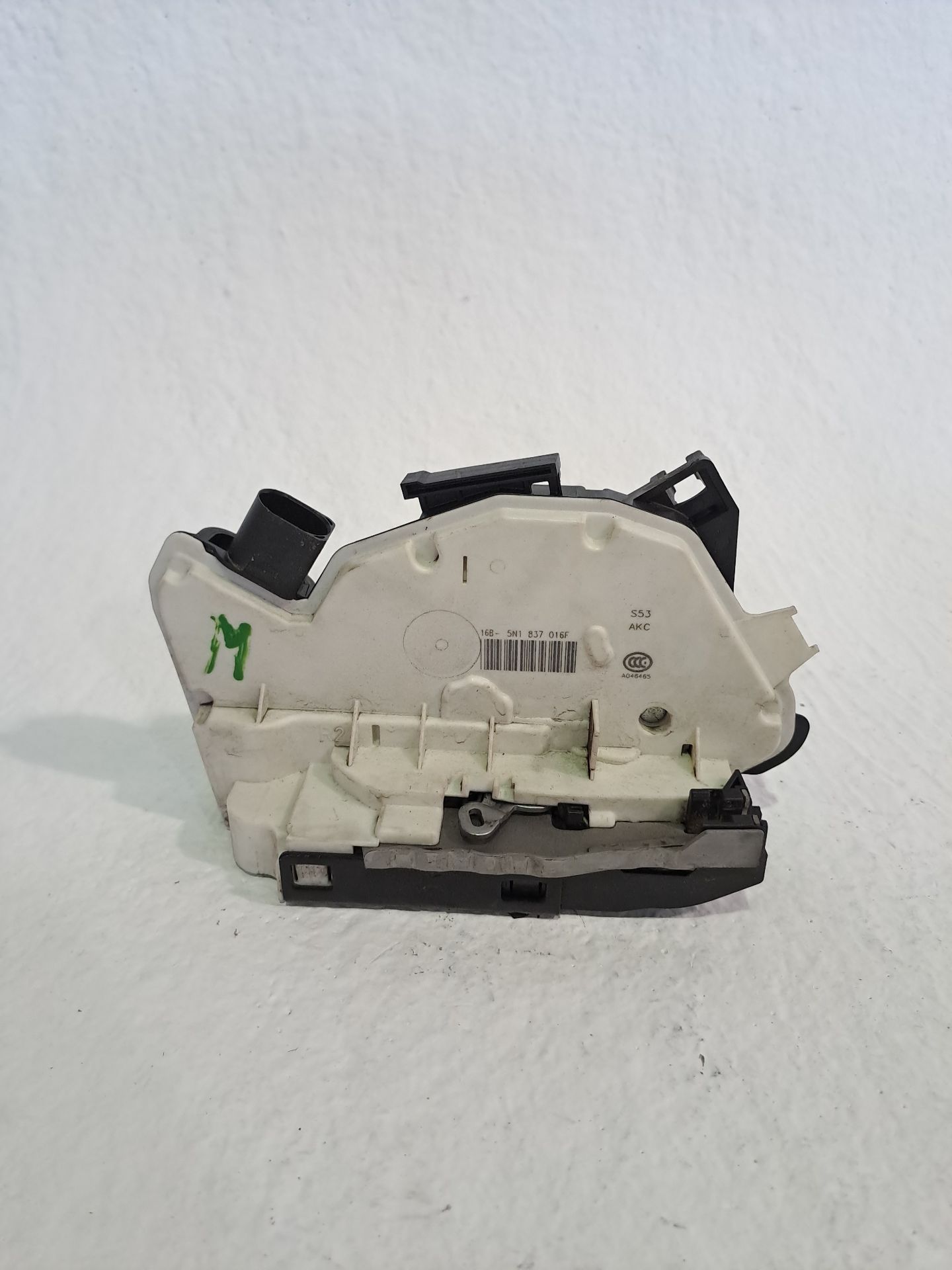 Serrure porte avant droite SEAT IBIZA IV (6J5, 6P1)