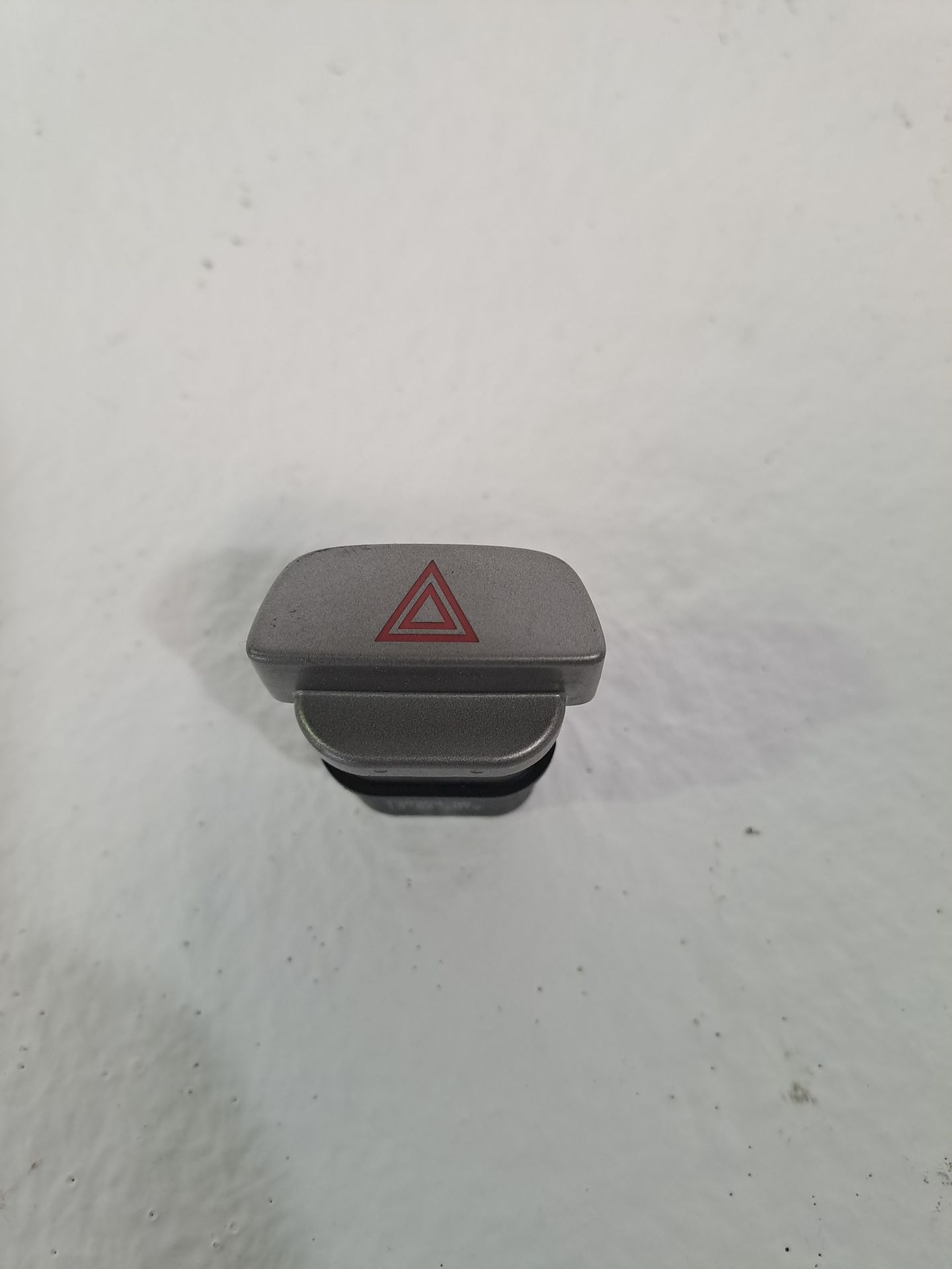 Luz de aviso FORD FOCUS BERLINA (CAP)