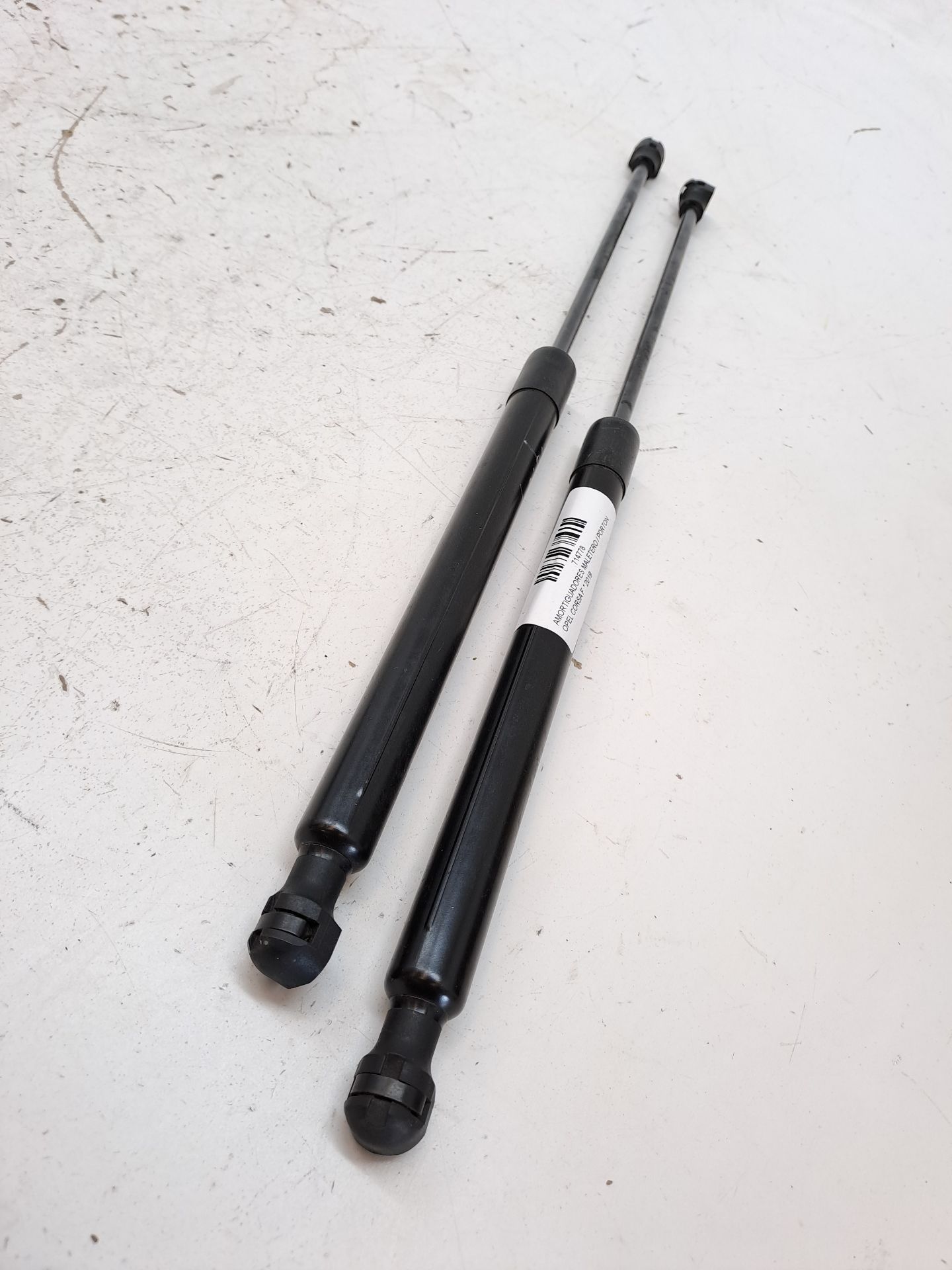 Boot / Tailgate Gas Struts OPEL CORSA F