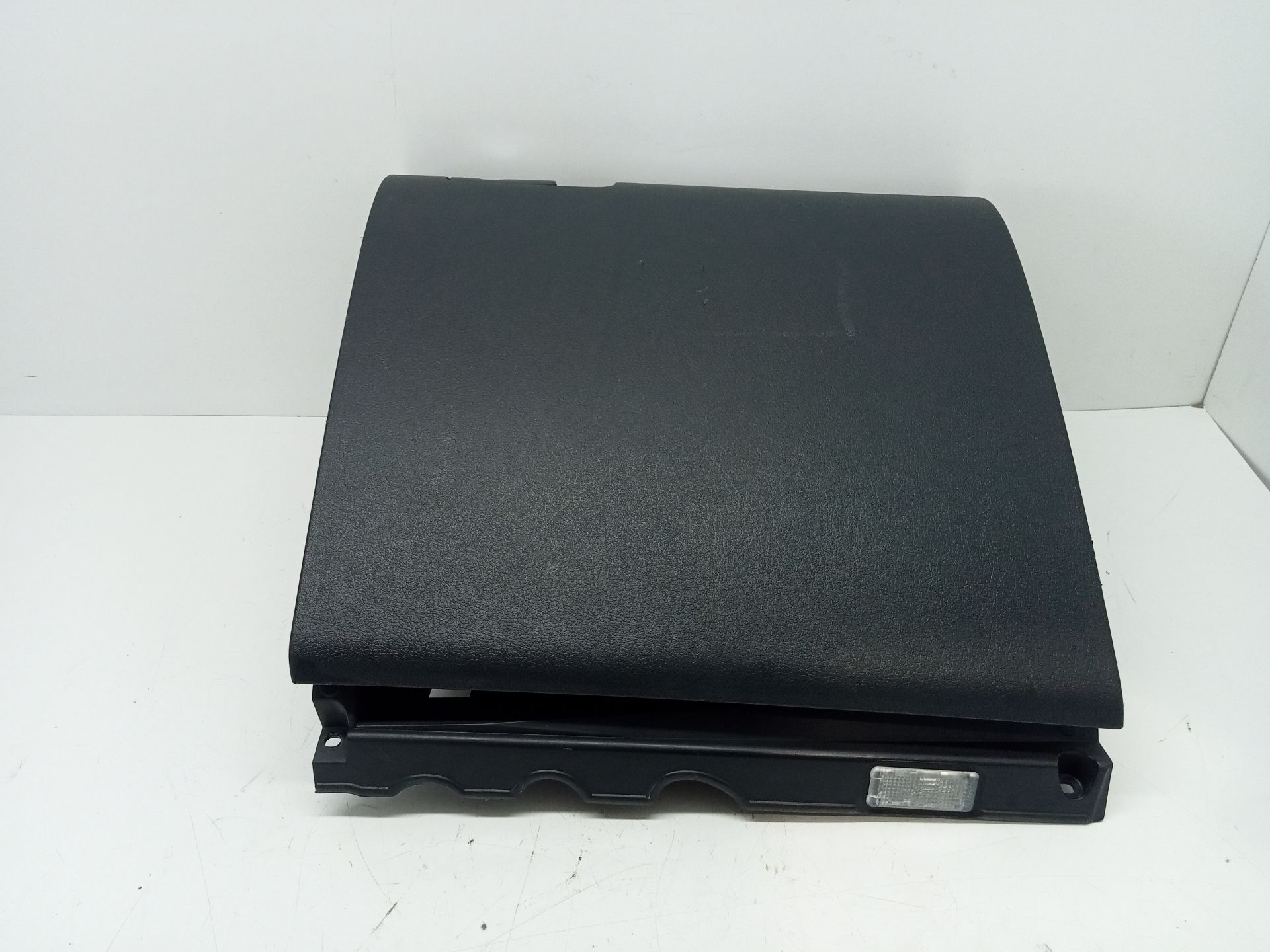 Porta-luvas VOLKSWAGEN TIGUAN (5N_)
