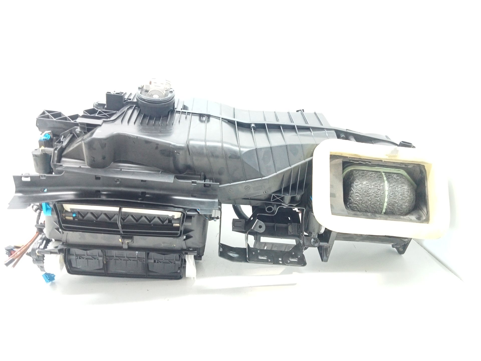 Boîtier de chauffage VOLKSWAGEN TIGUAN (5N_)