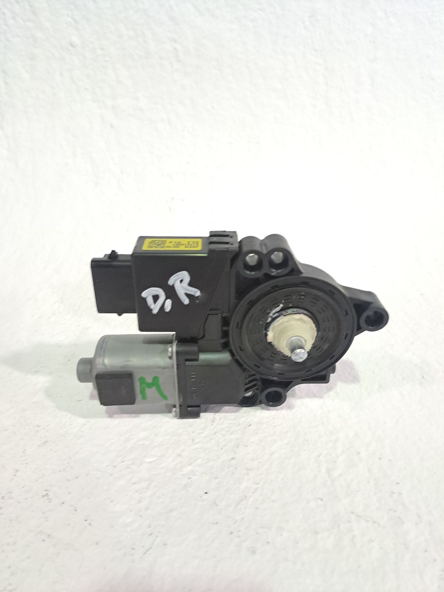 Moteur lève-vitre avant droit KIA CEED