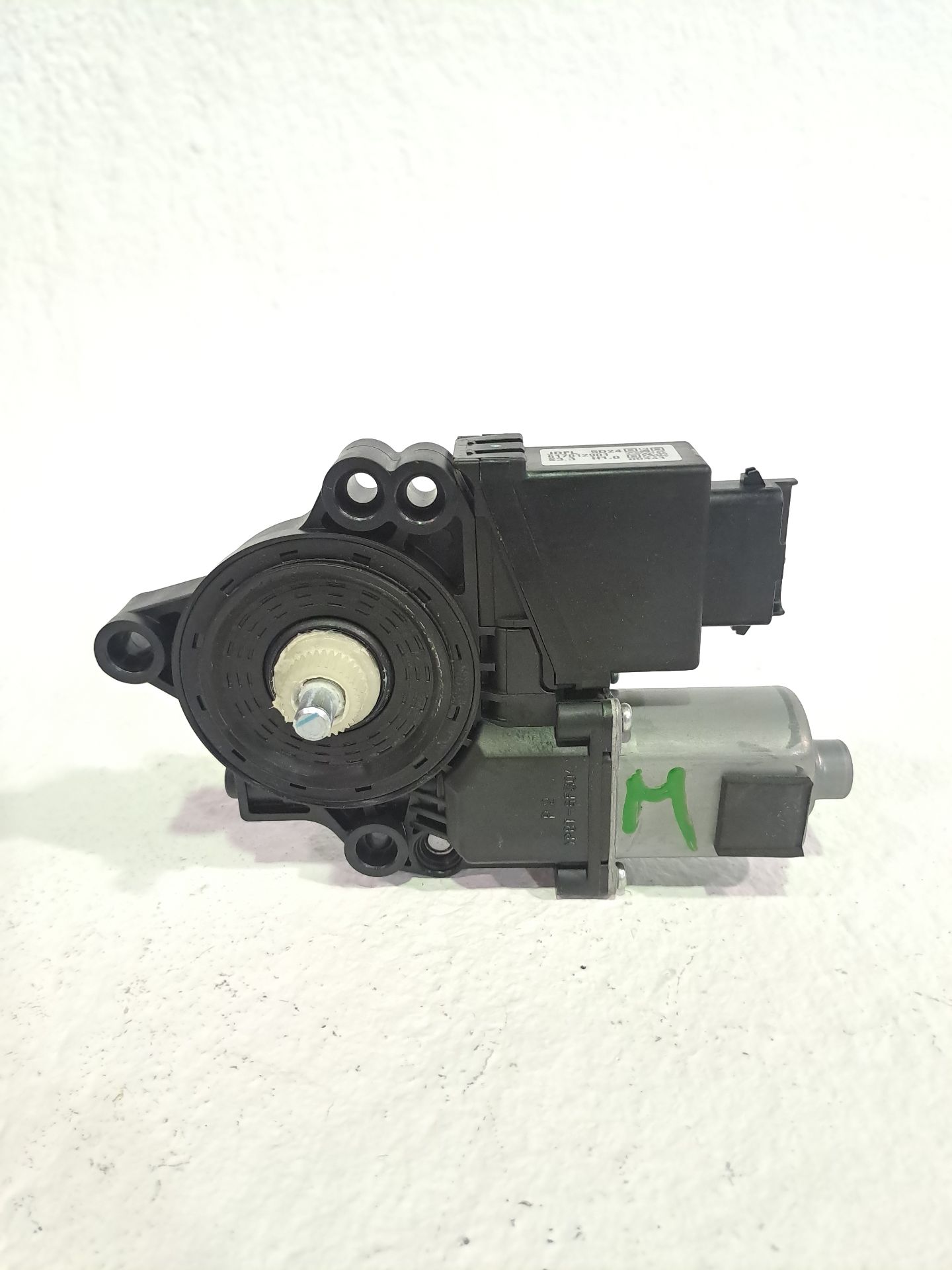MOTOR ELEVALUNAS DELANTERO IZQUIERDO KIA CEED