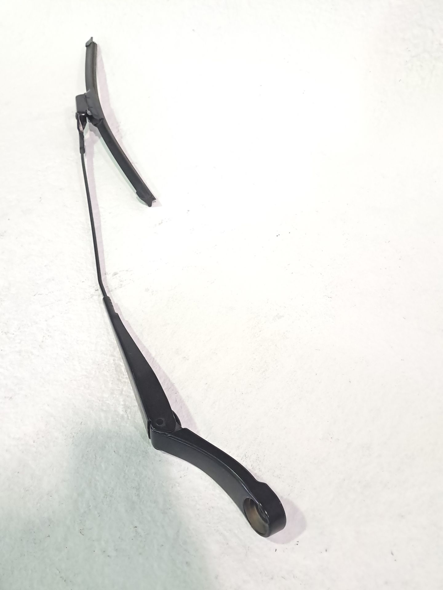 Front Right Wiper Arm PEUGEOT 308