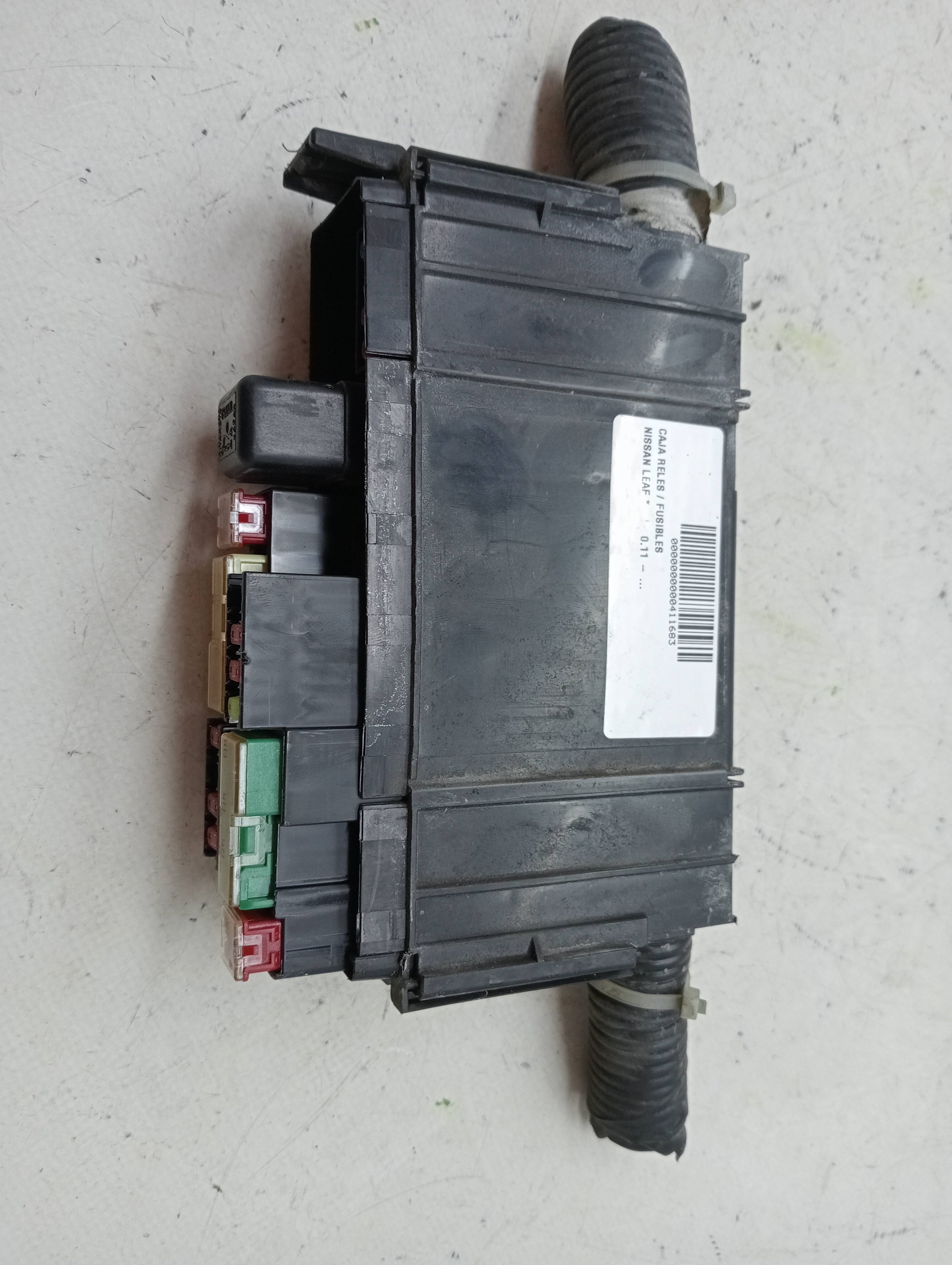CAJA RELES / FUSIBLES NISSAN LEAF