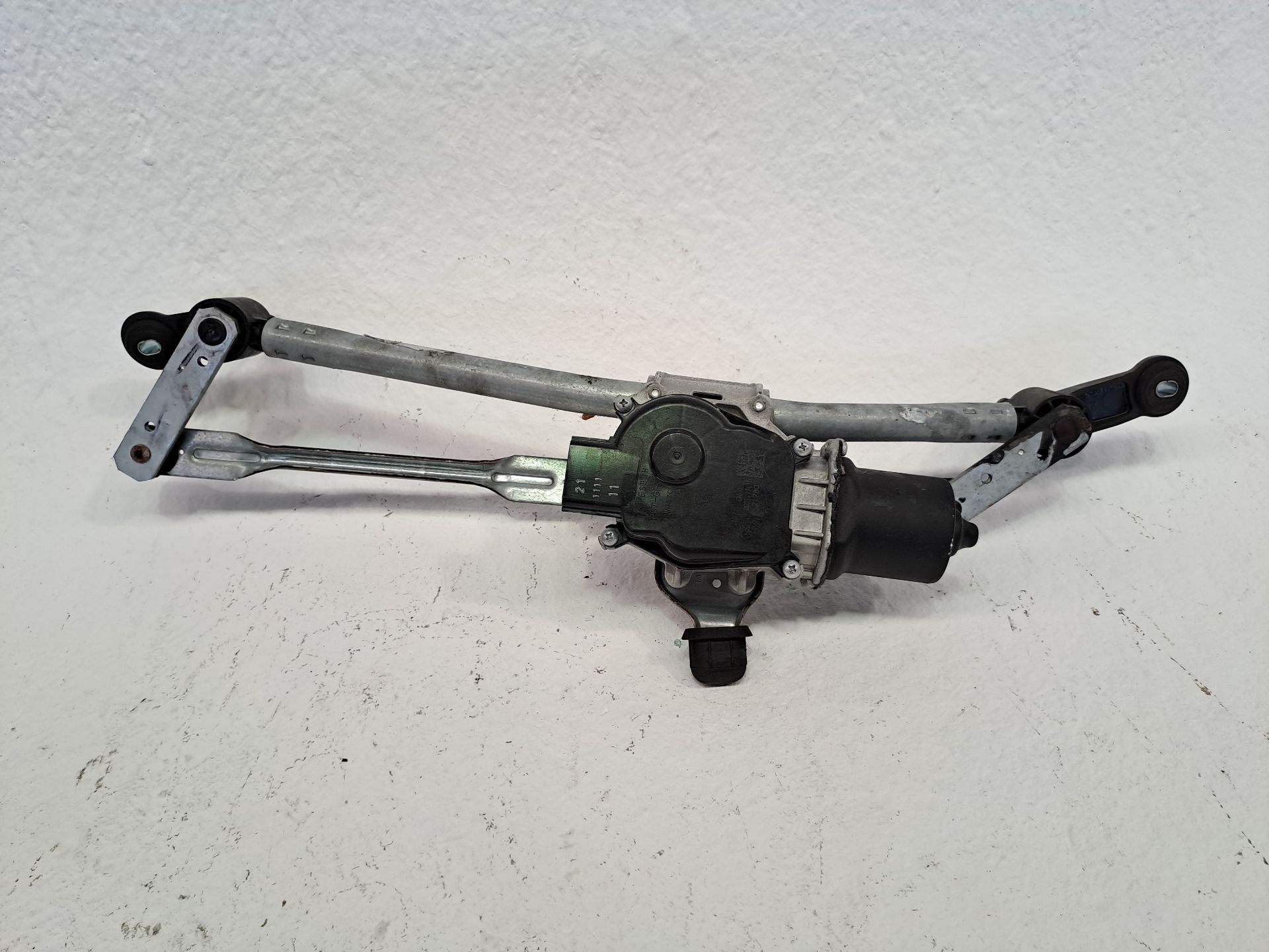 Scheibenwischermotor vorne RENAULT EXPRESS