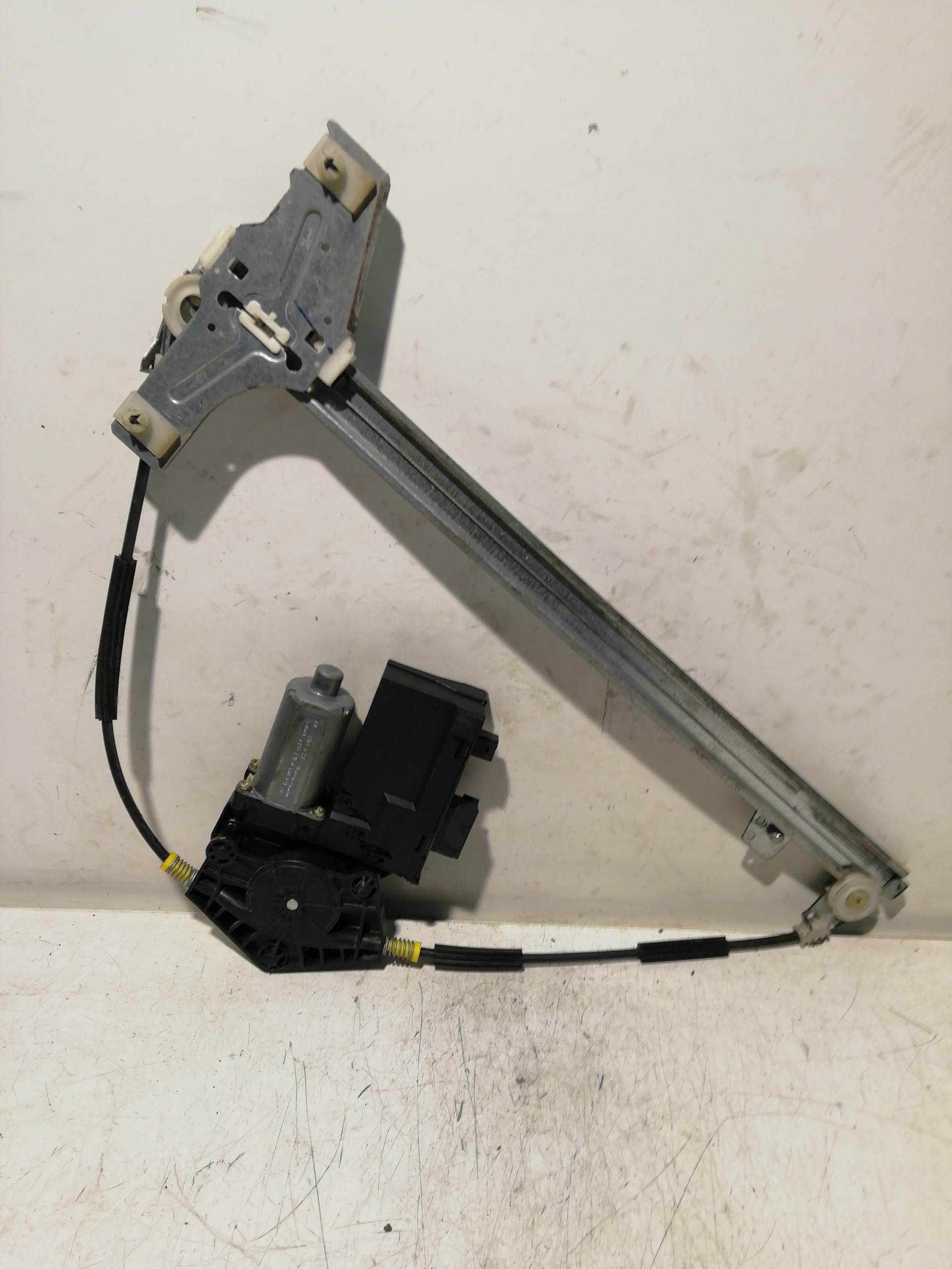 Front left window regulator PEUGEOT 307 BREAK / SW (S1)