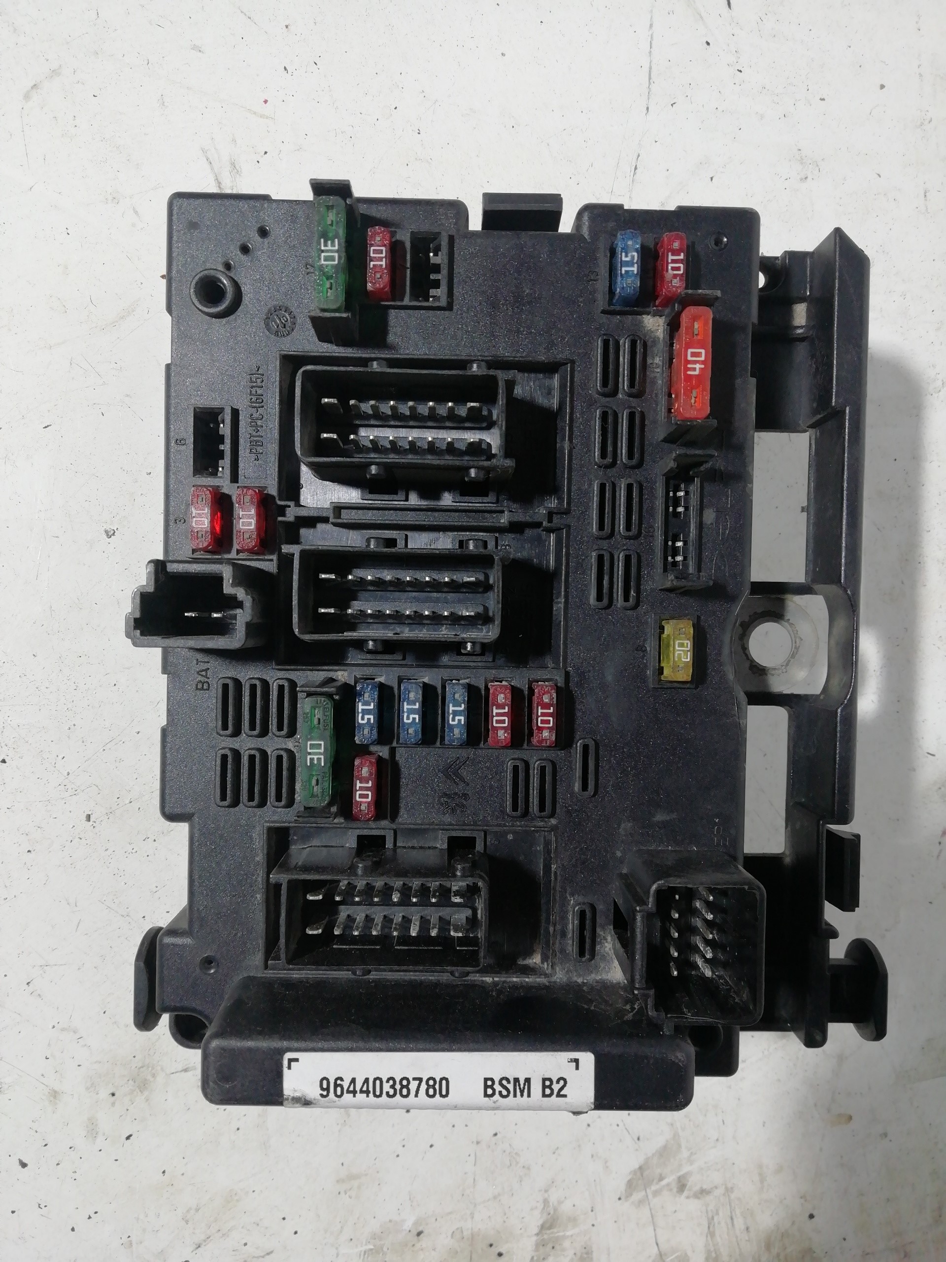 Sicherungs-/Relaiskasten PEUGEOT 307 BREAK / SW (S1)