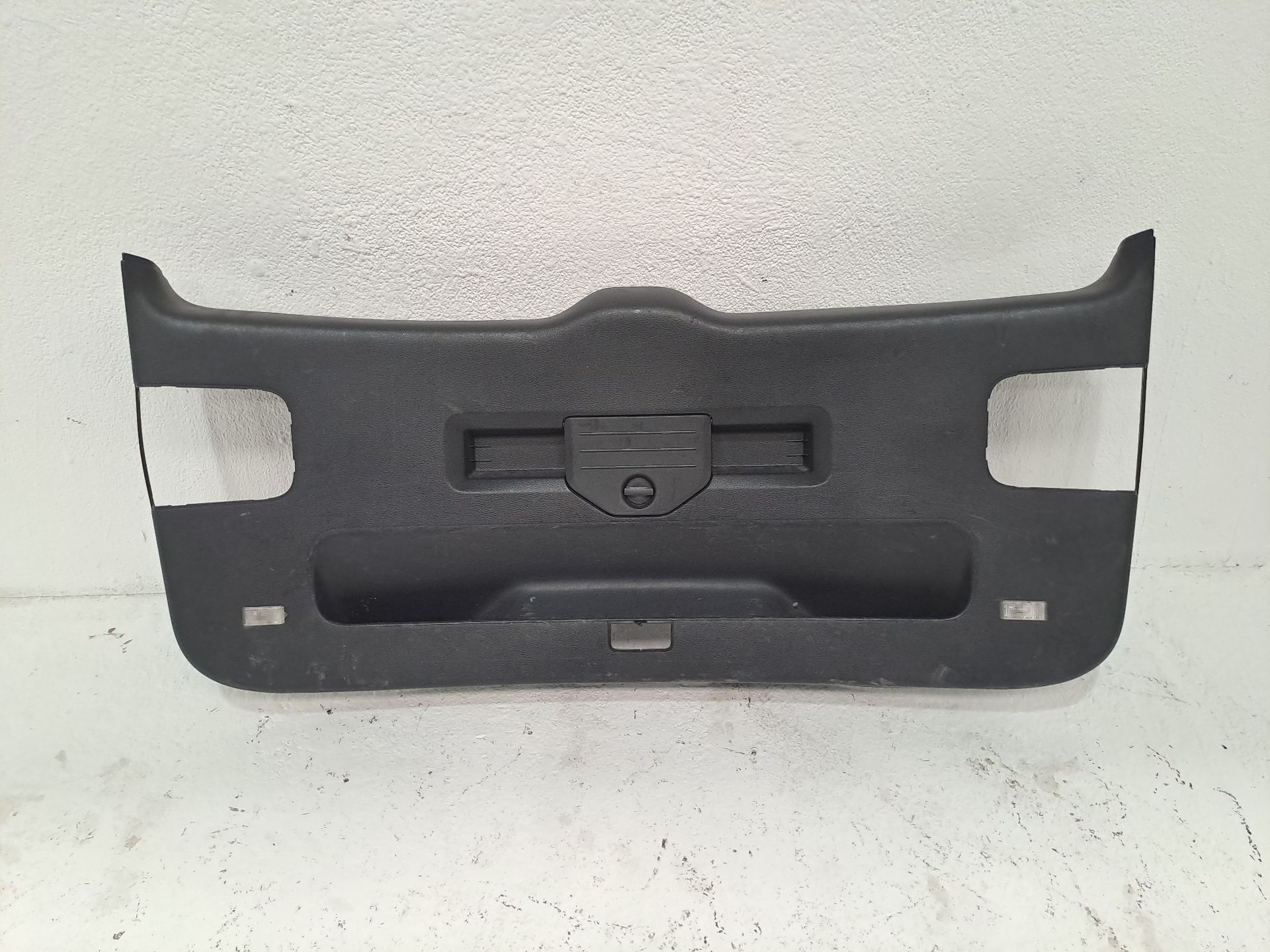 Revestimento tampa traseira SEAT ALHAMBRA (710 - 711)