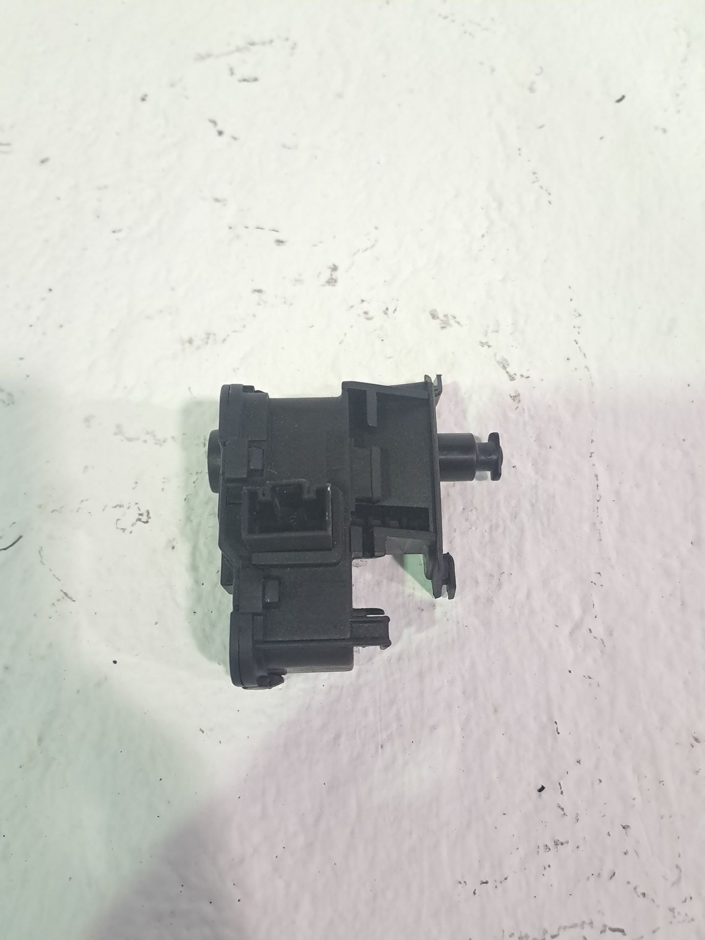 Fuel filler flap SEAT ALHAMBRA (710 - 711)