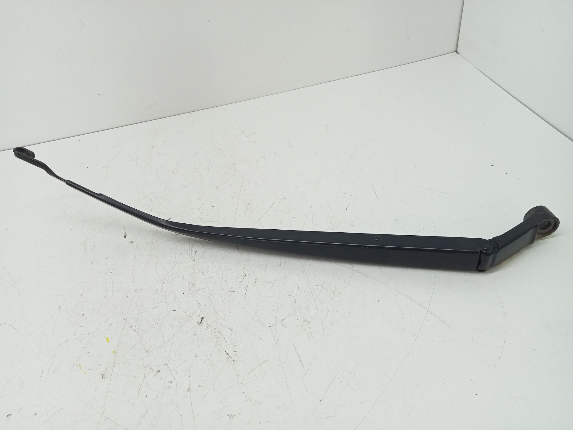 Front Right Wiper Arm TOYOTA AURIS