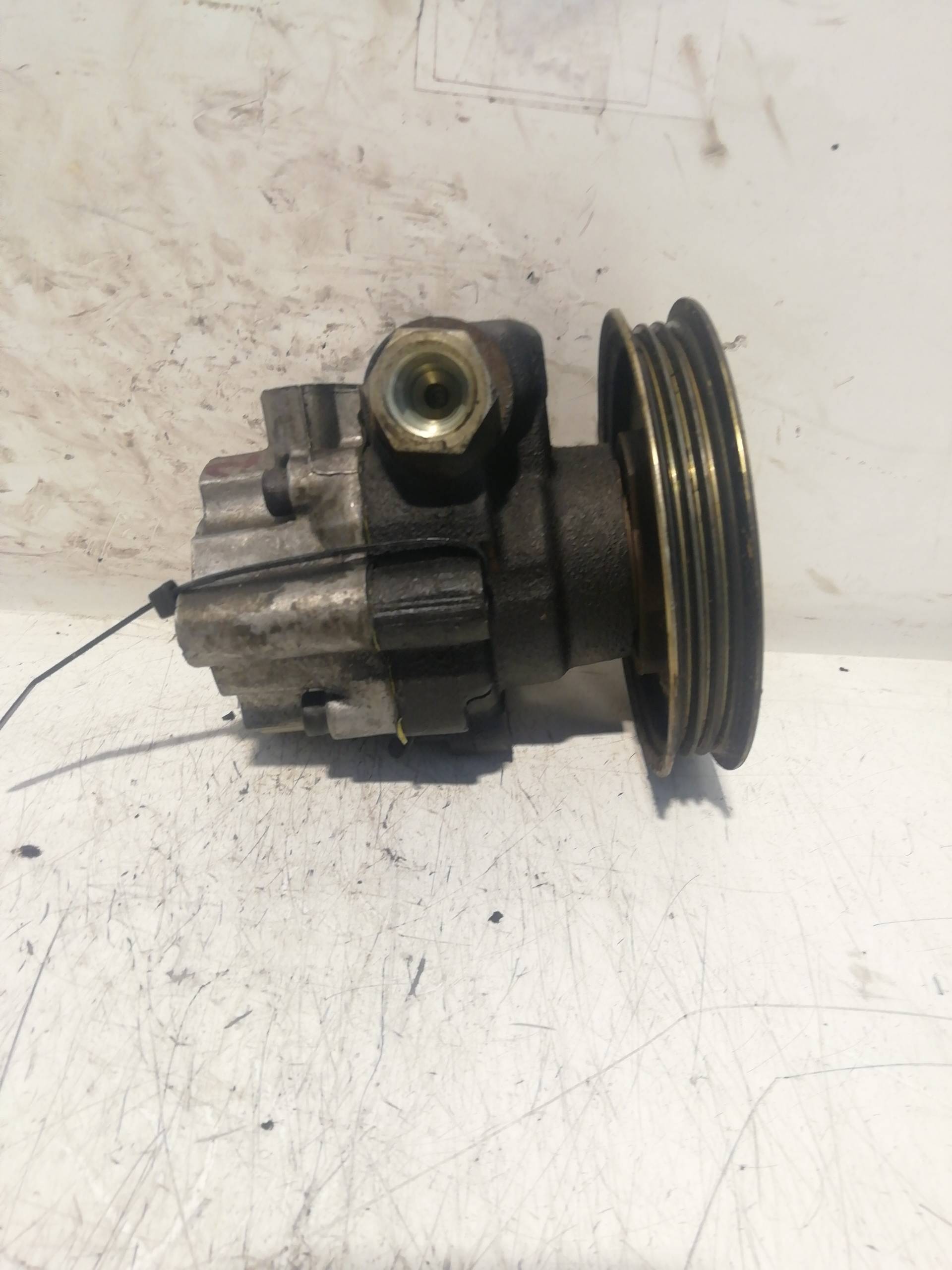 Bomba da direção assistida MG SERIE 45 (T/RT)