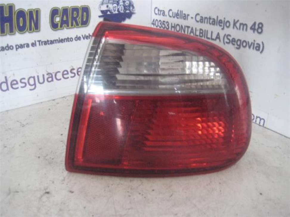 Feu arrière droit SEAT TOLEDO (1M2)