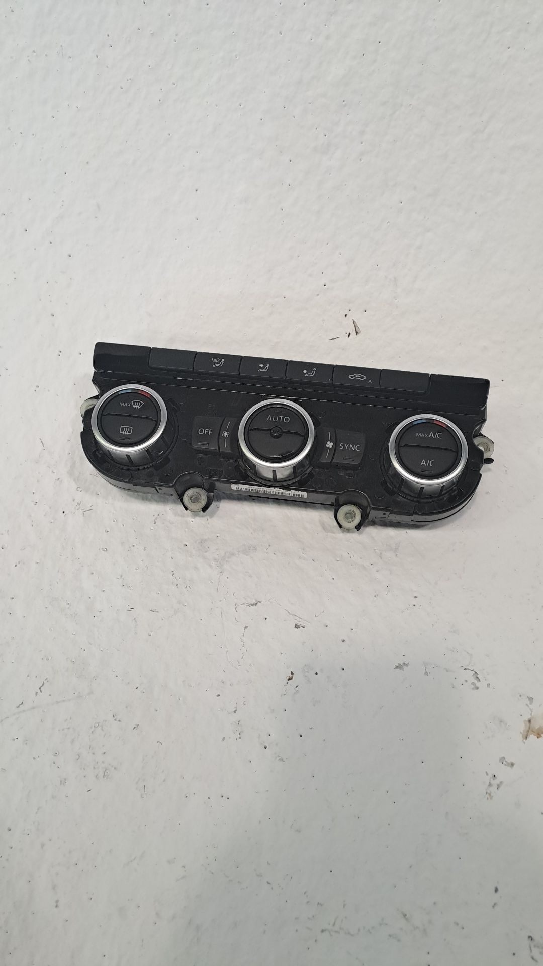 MANDO CLIMATIZADOR VOLKSWAGEN JETTA (162)