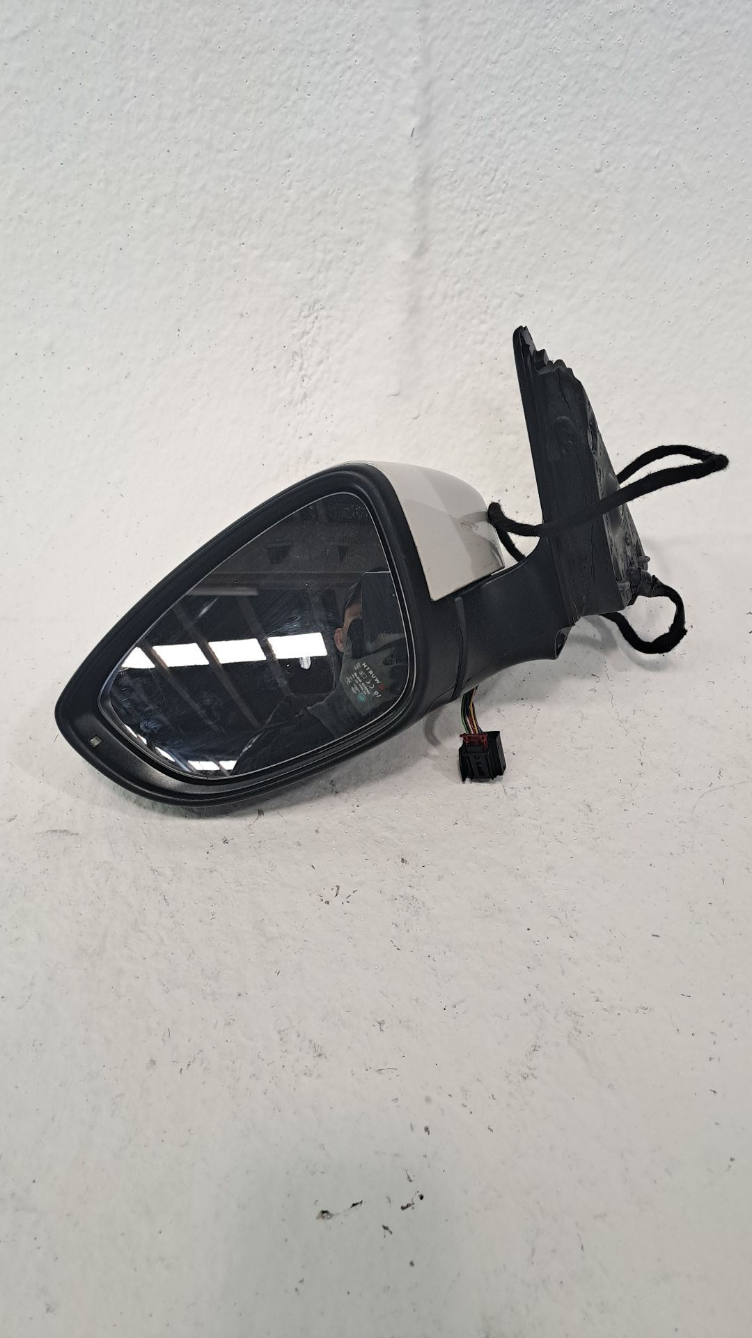Retrovisor esquerdo VOLKSWAGEN JETTA (162)