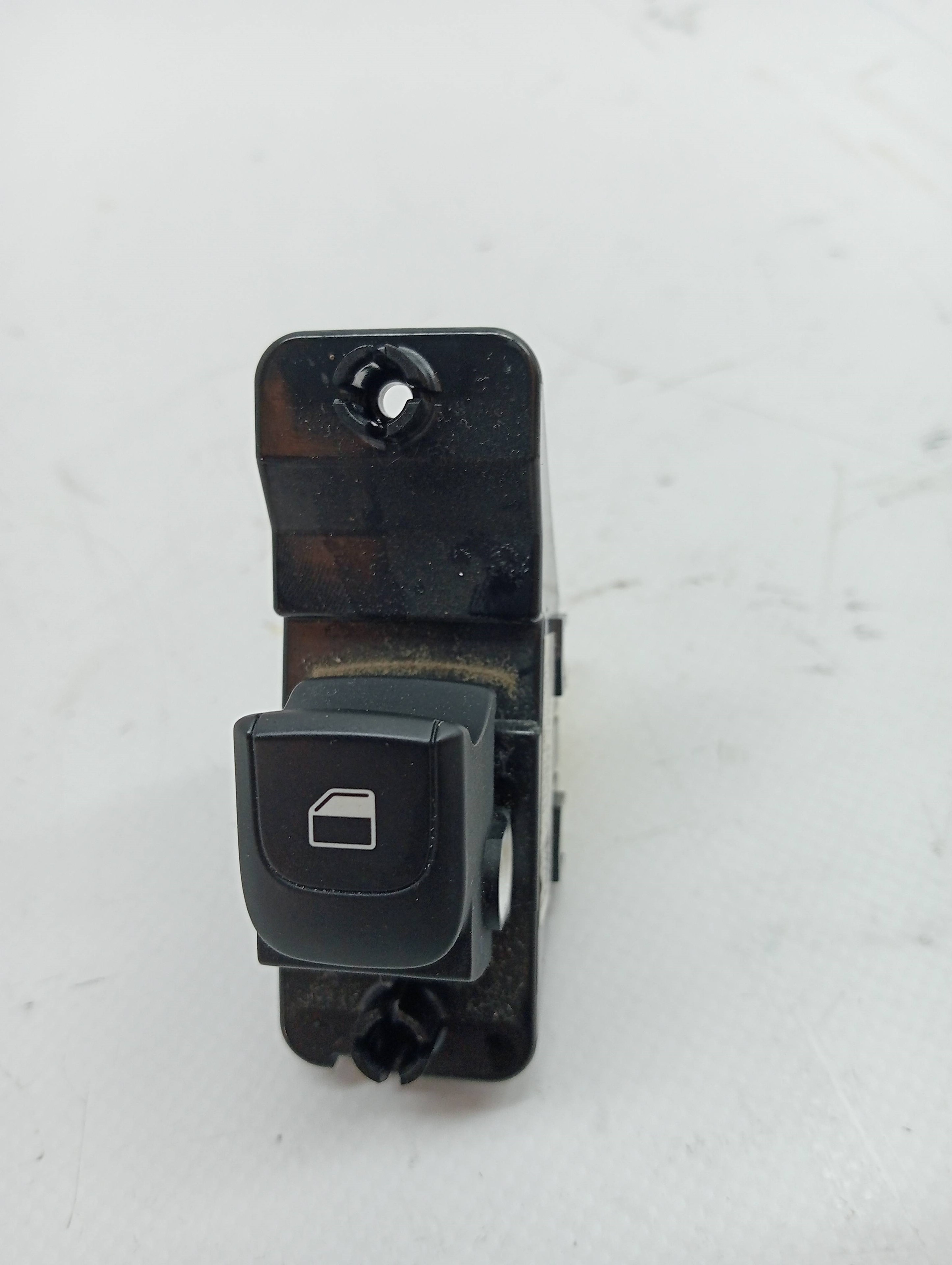 Rear Right Window Switch KIA RIO