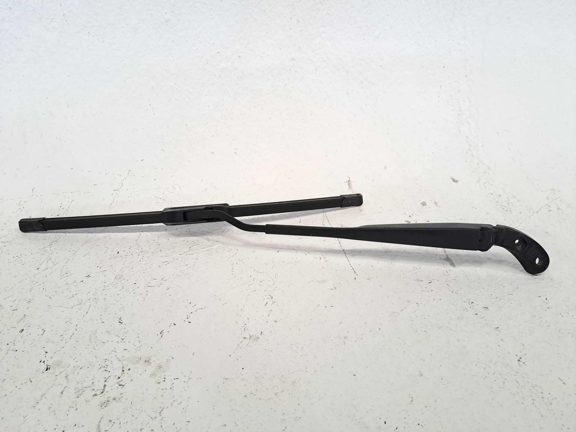 Front Left Wiper Arm MINI CABRIO (R52)