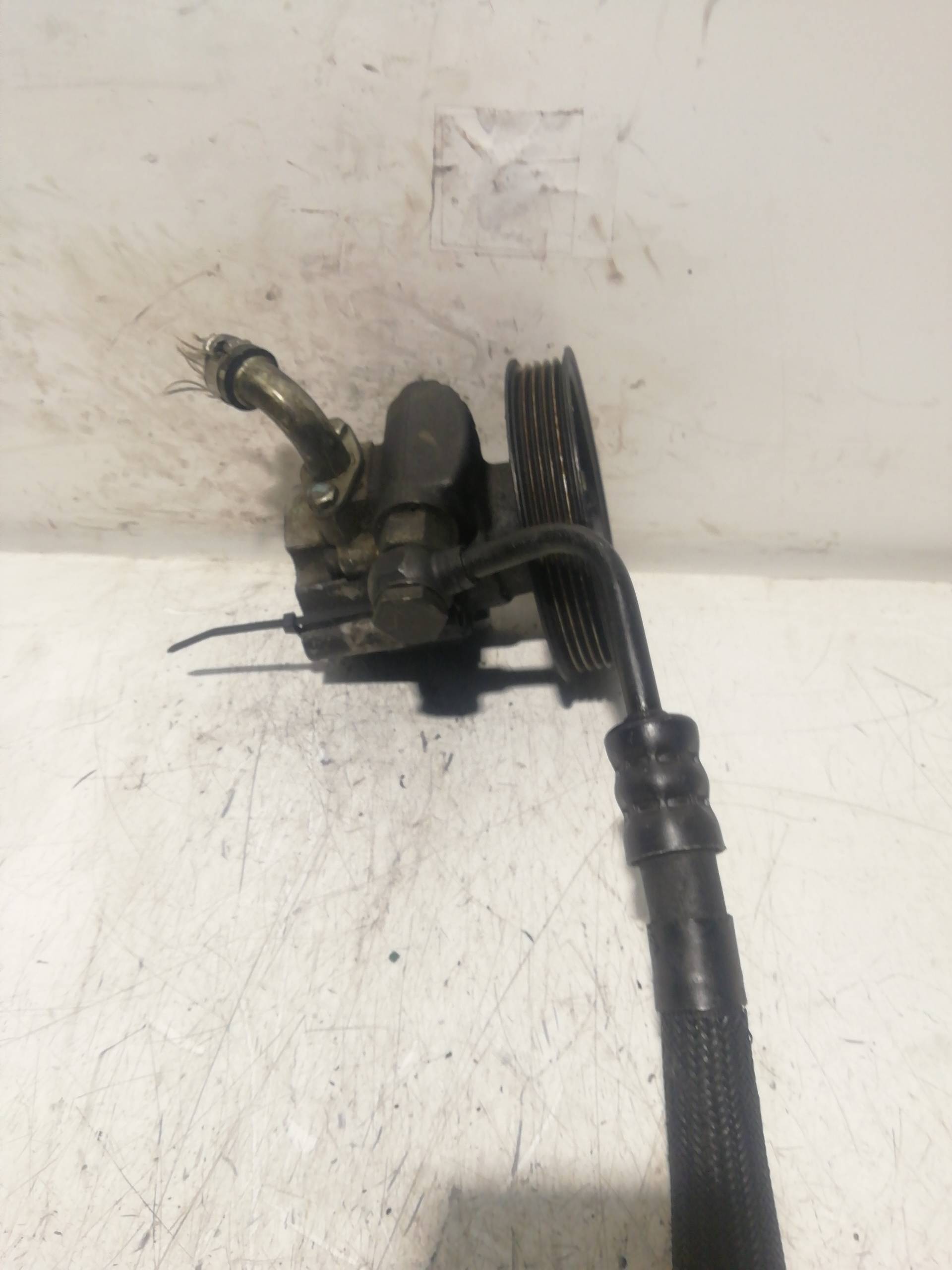 Pompe direction assistée MG SERIE 75 (RJ)