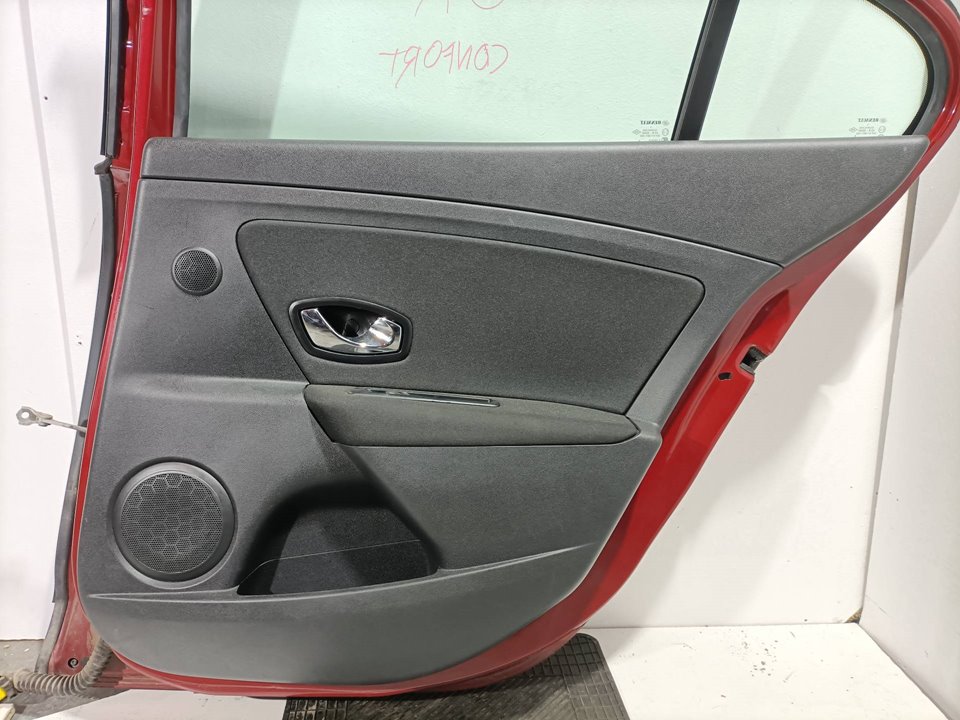 Rear Right Door Trim Panel RENAULT FLUENCE