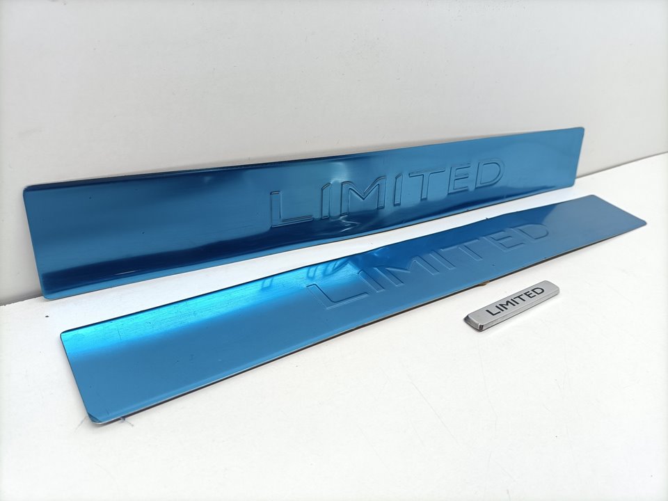 Garniture plastique RENAULT FLUENCE