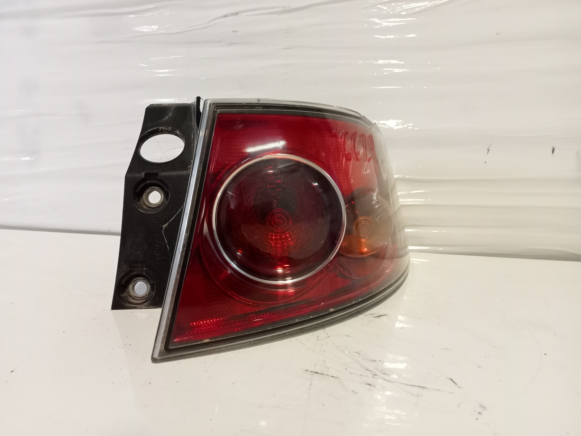 Feu arrière droit SEAT IBIZA (6L1)