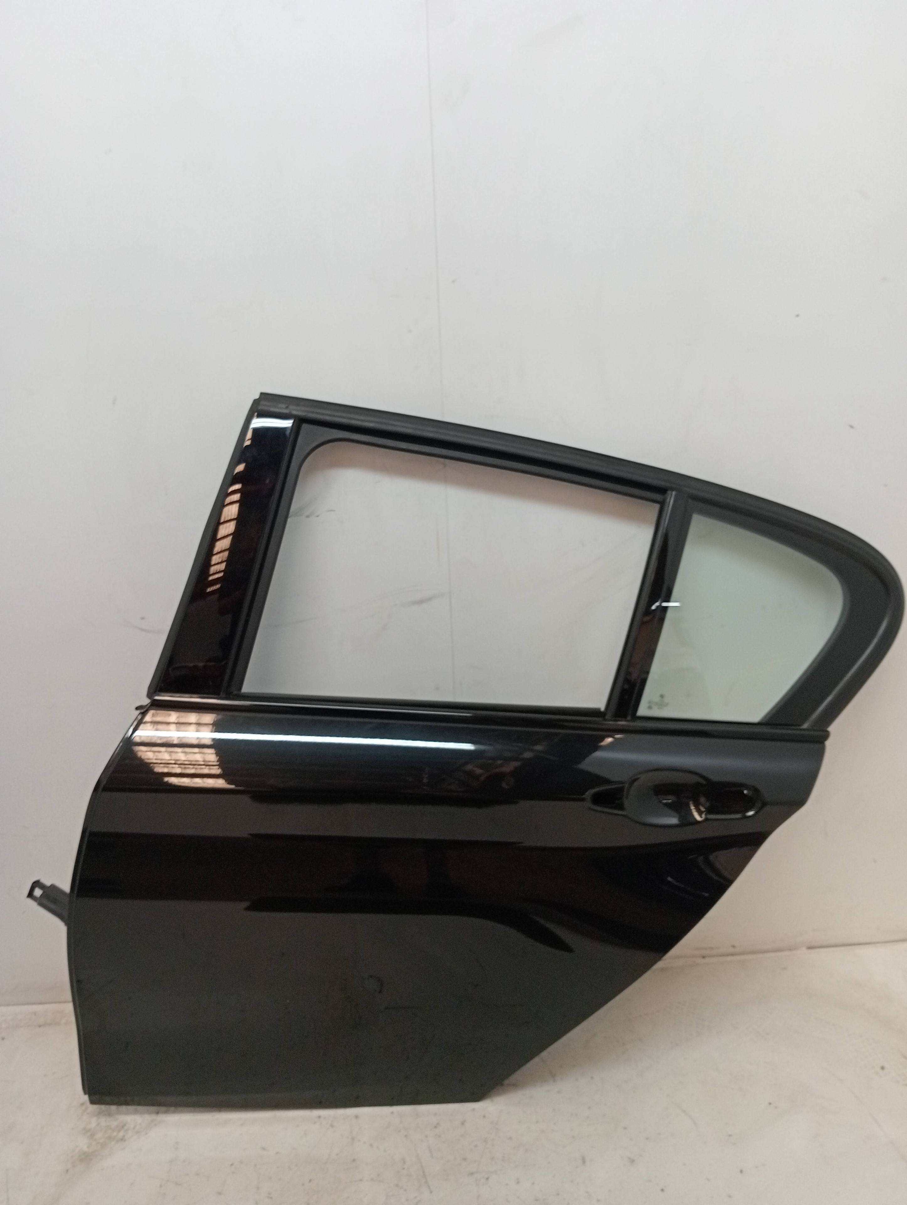 Tür hinten links BMW SERIE 1 LIM. (F20/F21)