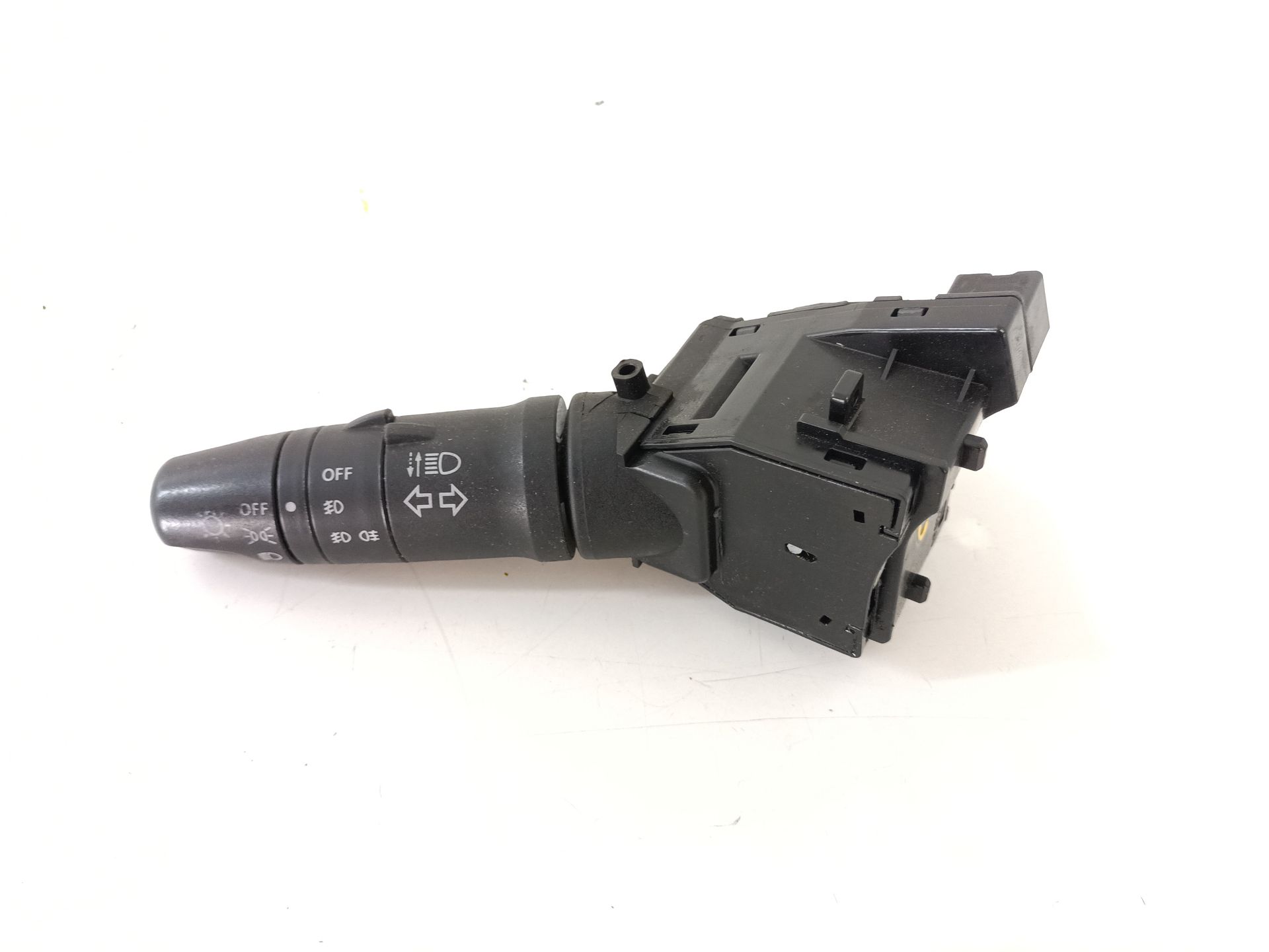 MANDO LUCES NISSAN ALMERA (N16/E)