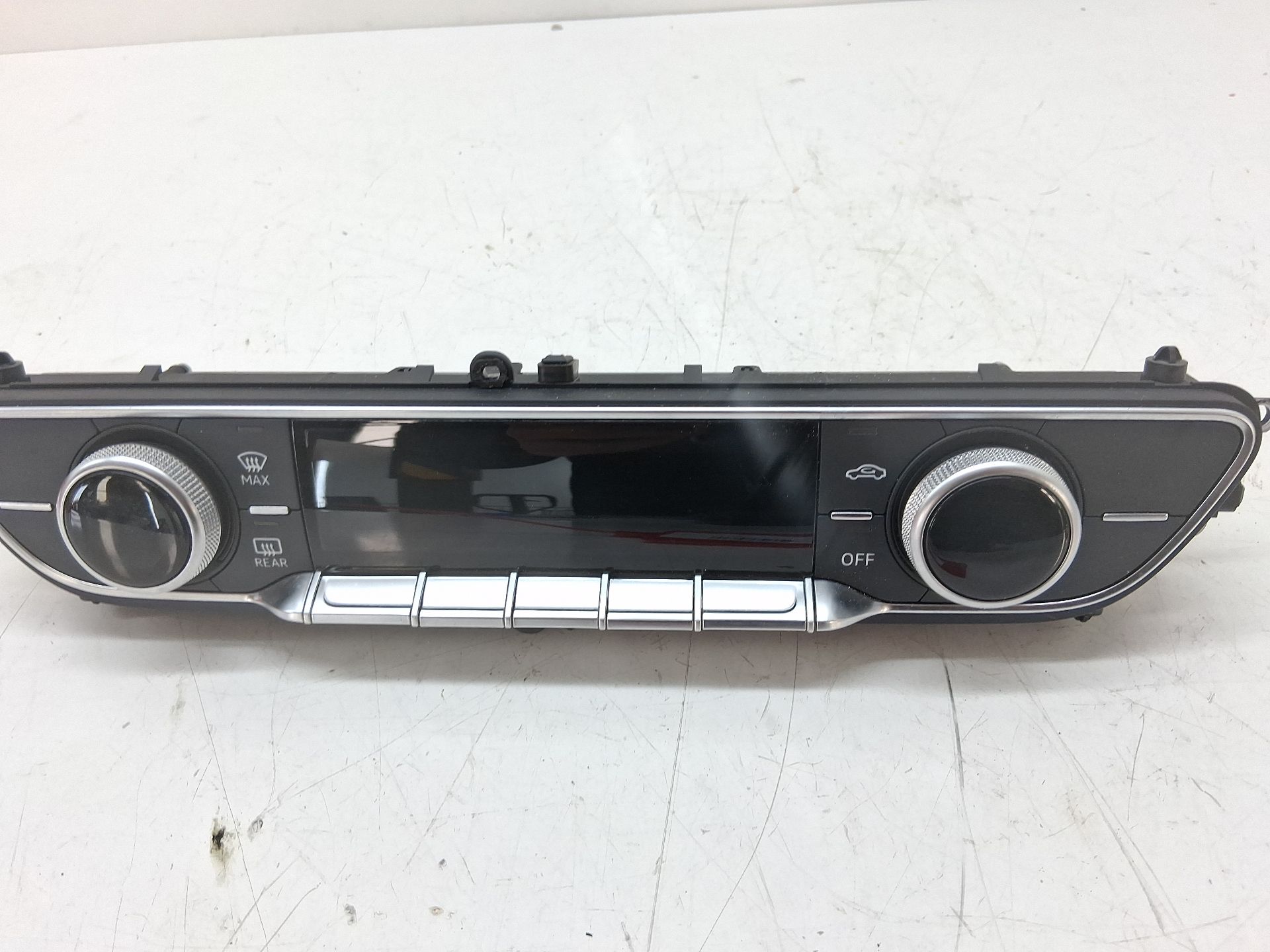 MANDO CLIMATIZADOR AUDI Q5 (FYB)