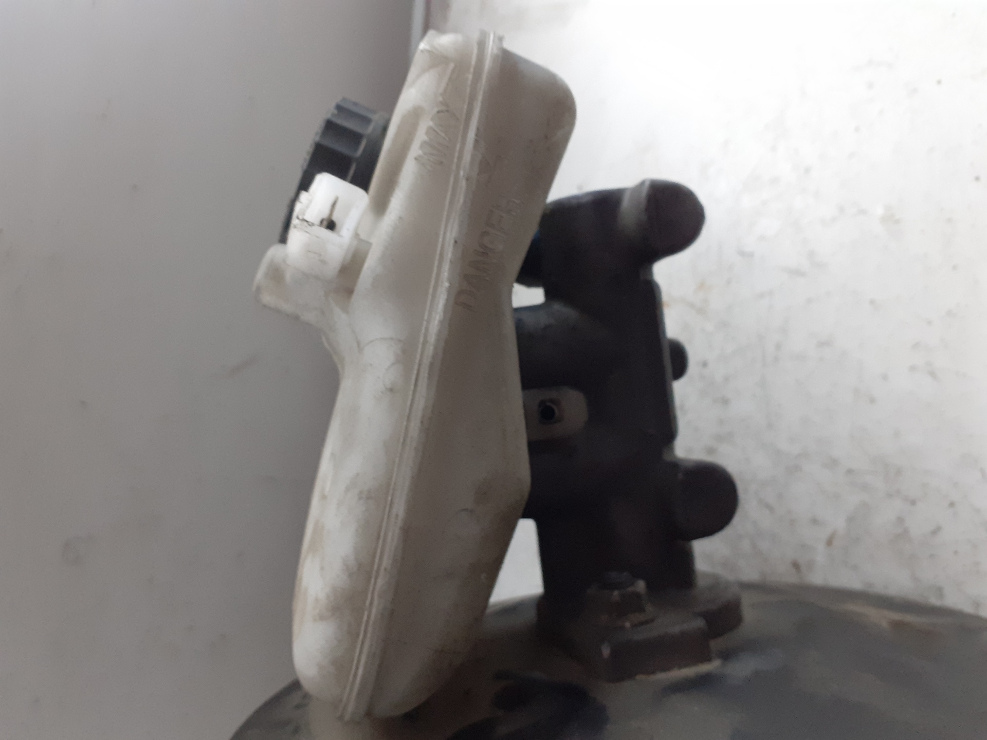 Maître-cylindre de frein CITROEN XSARA BREAK