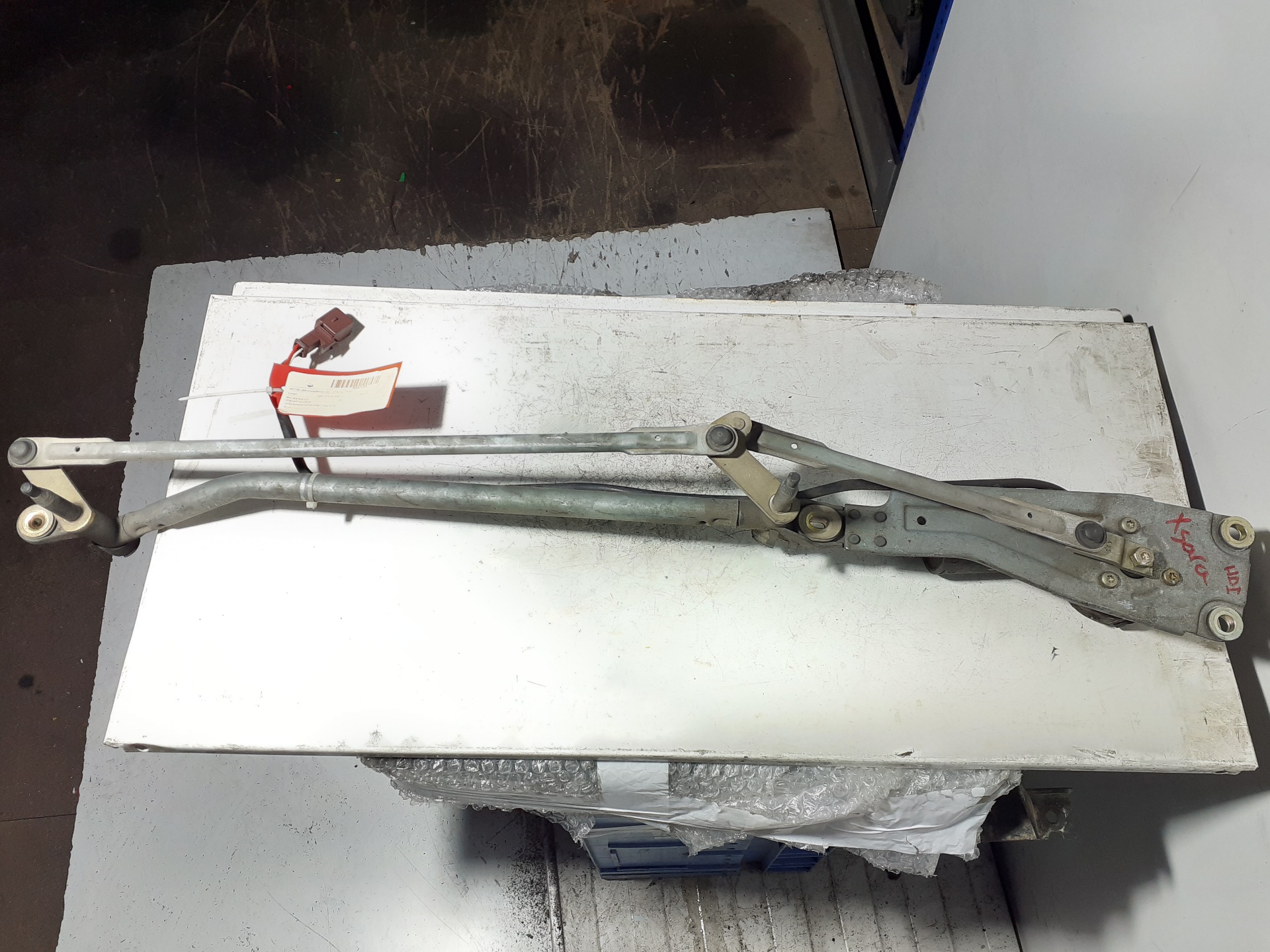 Moteur d'essuie-glace avant CITROEN XSARA BREAK