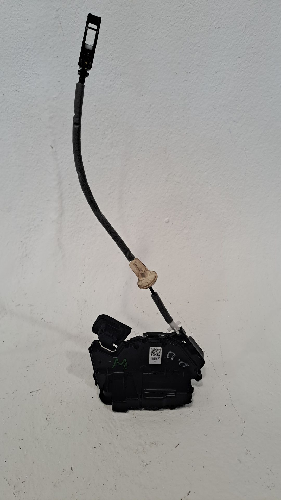 Front right door lock VOLKSWAGEN TIGUAN (AX1)