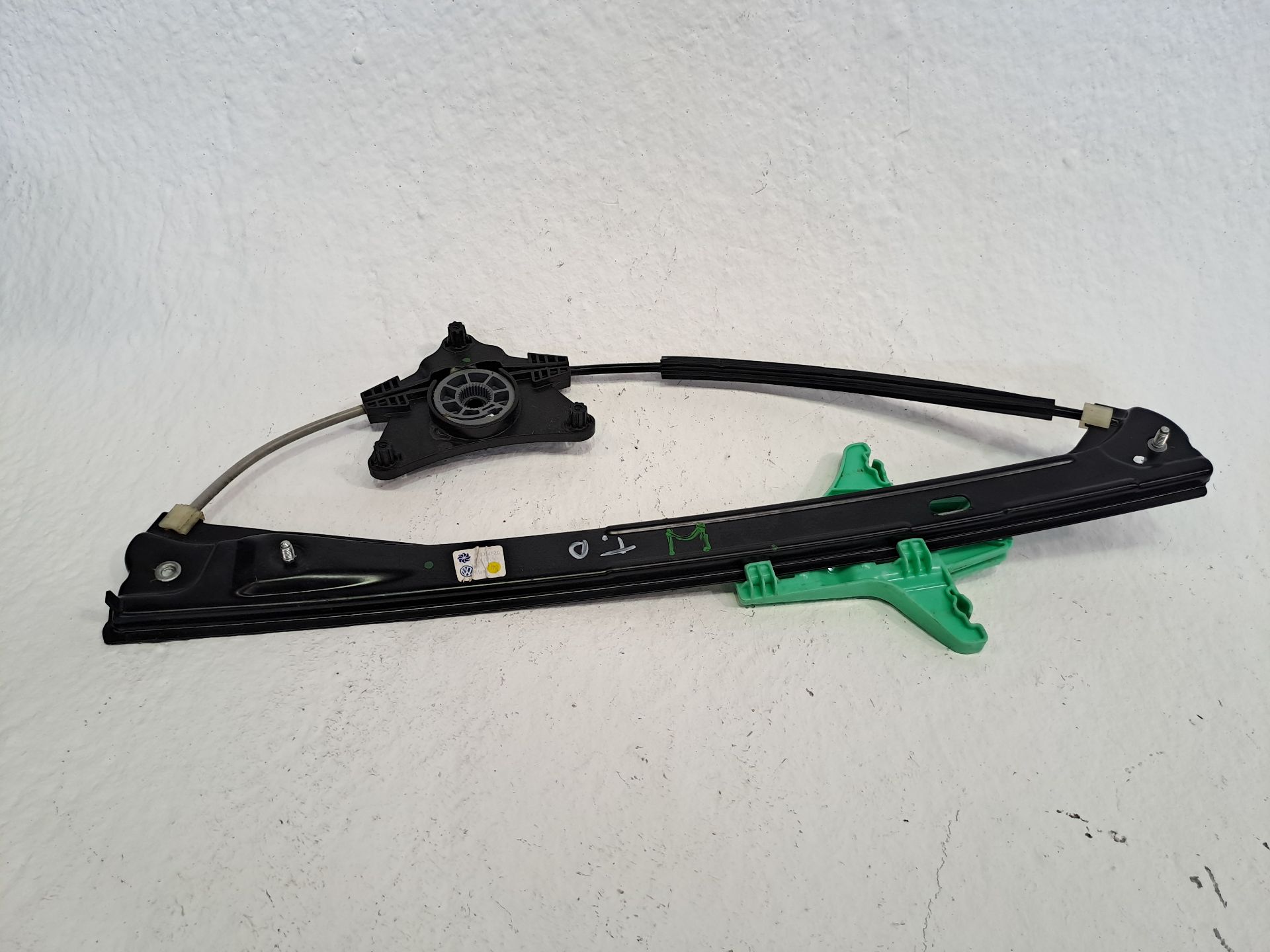 Rear right window regulator VOLKSWAGEN TIGUAN (AX1)