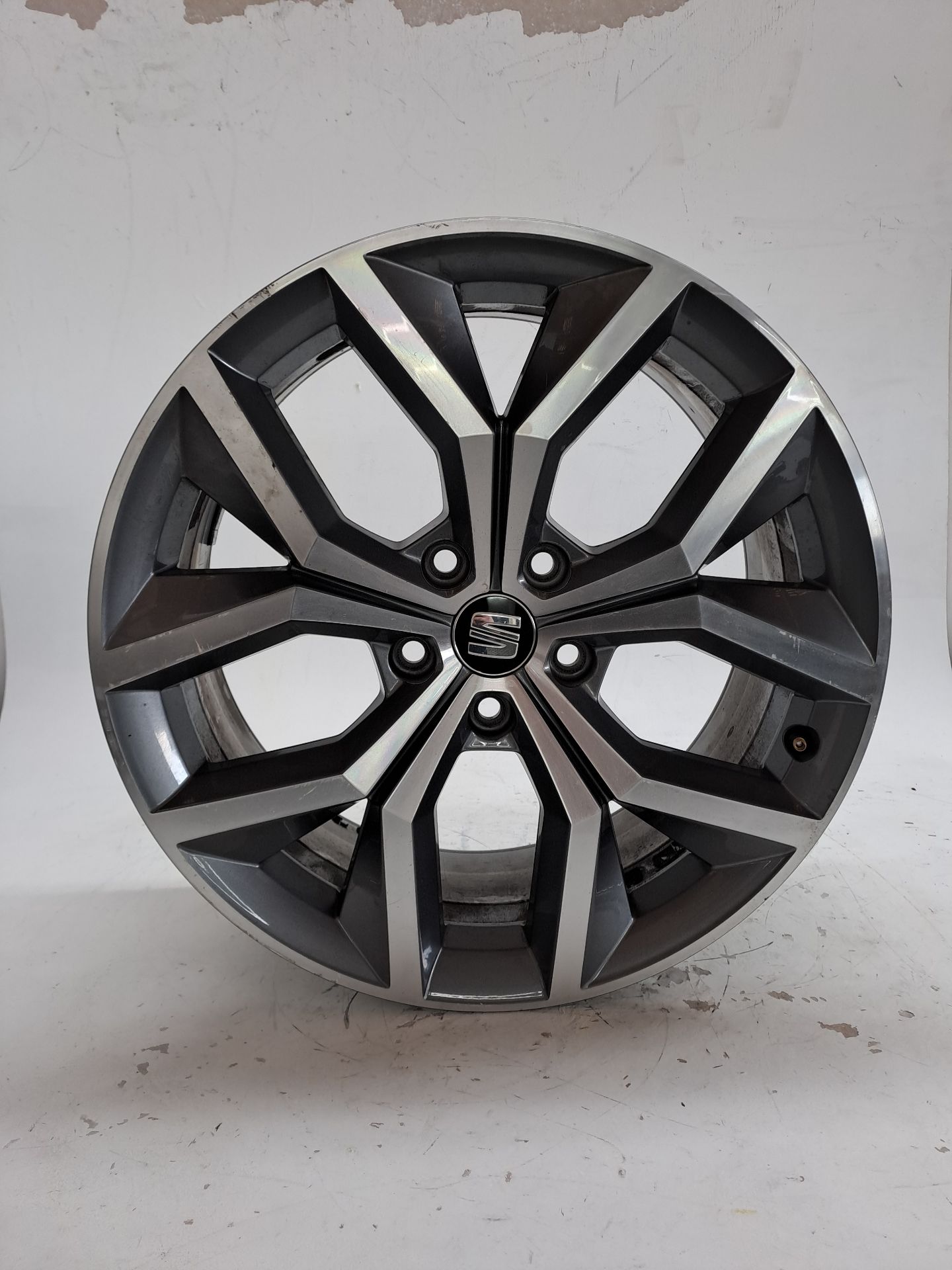 Wheel Rim SEAT LEON (5F1)