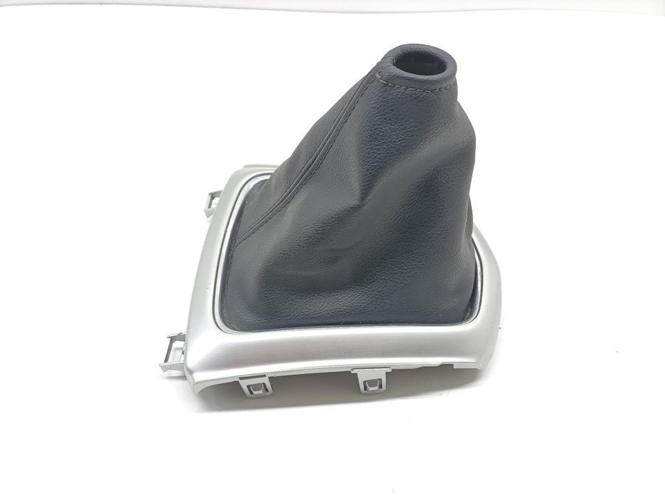 Garniture de levier de vitesses NISSAN QASHQAI (J11)
