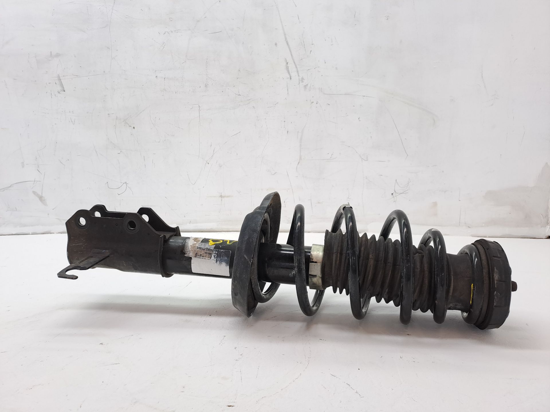 Front Right Shock Absorber OPEL ASTRA J LIM.