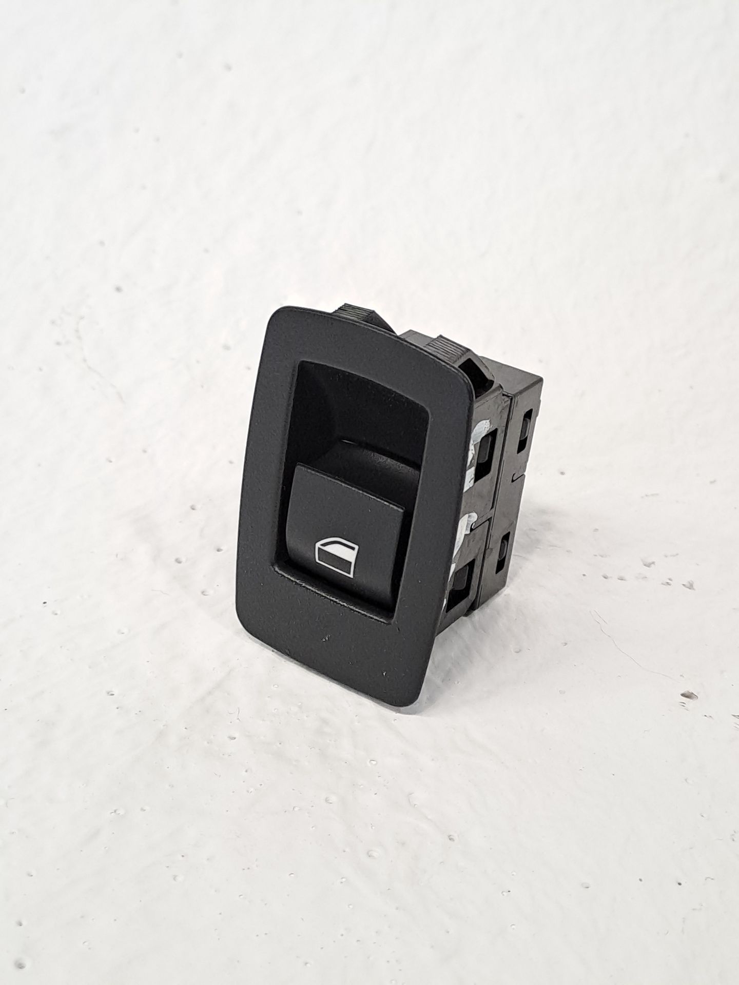 Rear Right Window Switch BMW 1 (F20)