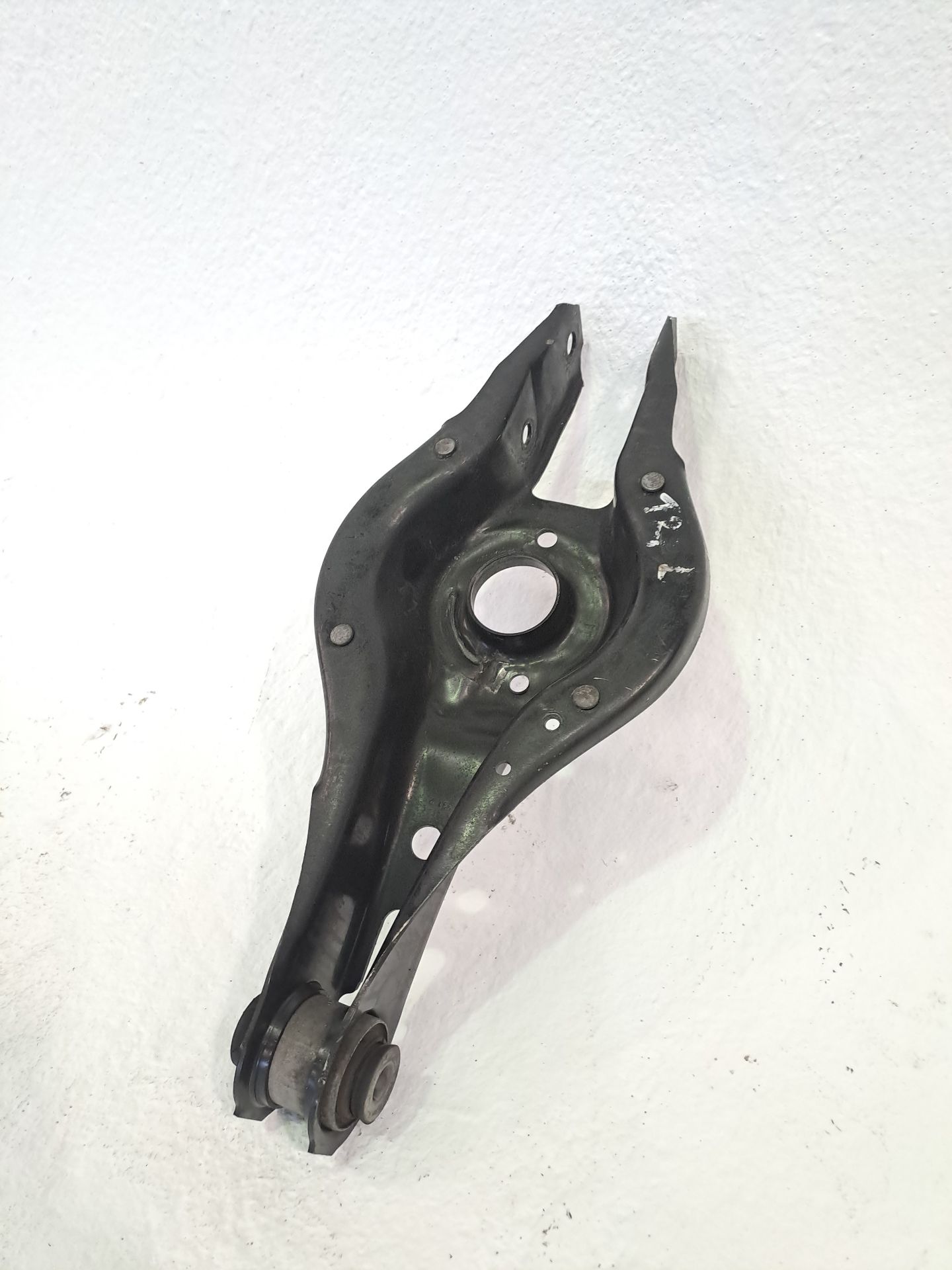 Rear Right Lower Control Arm BMW 1 (F20)