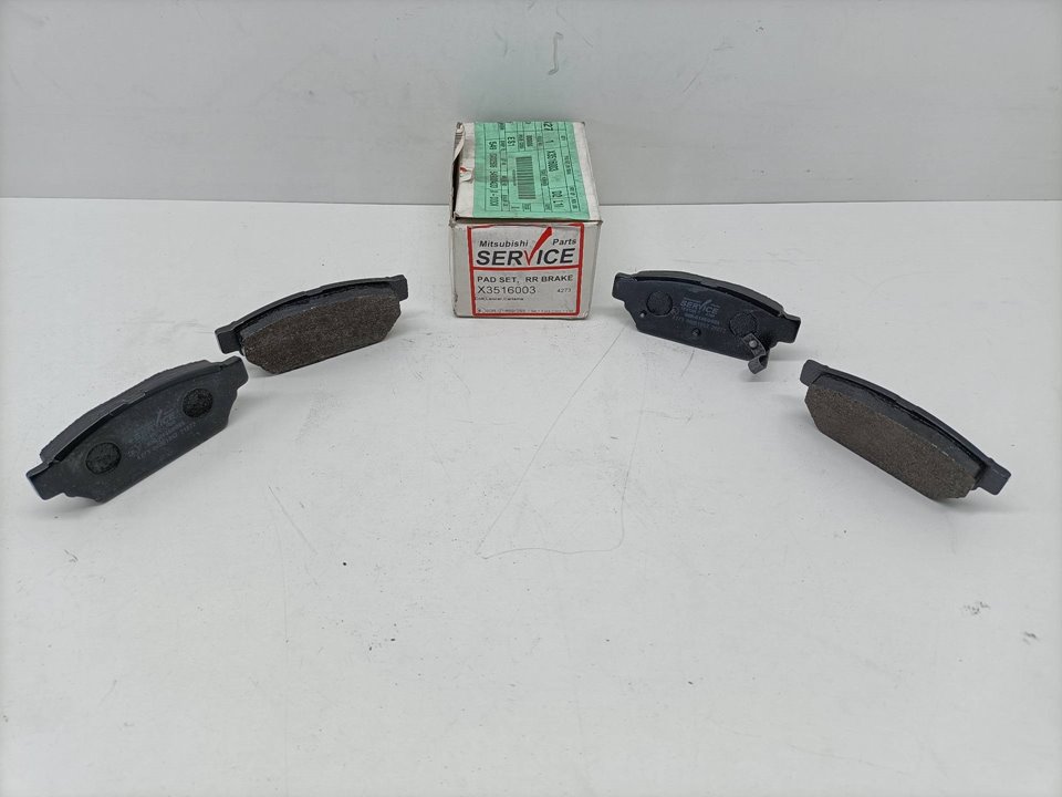 Plaquettes de frein MITSUBISHI COLT BERLINA 5 (Z)