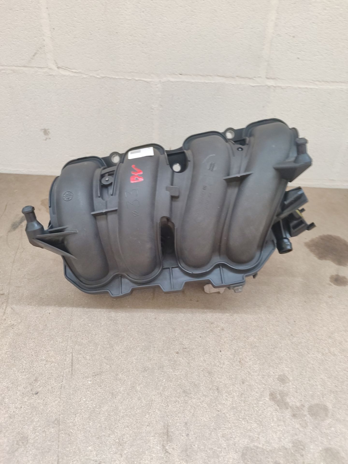 Intake manifold PEUGEOT 207